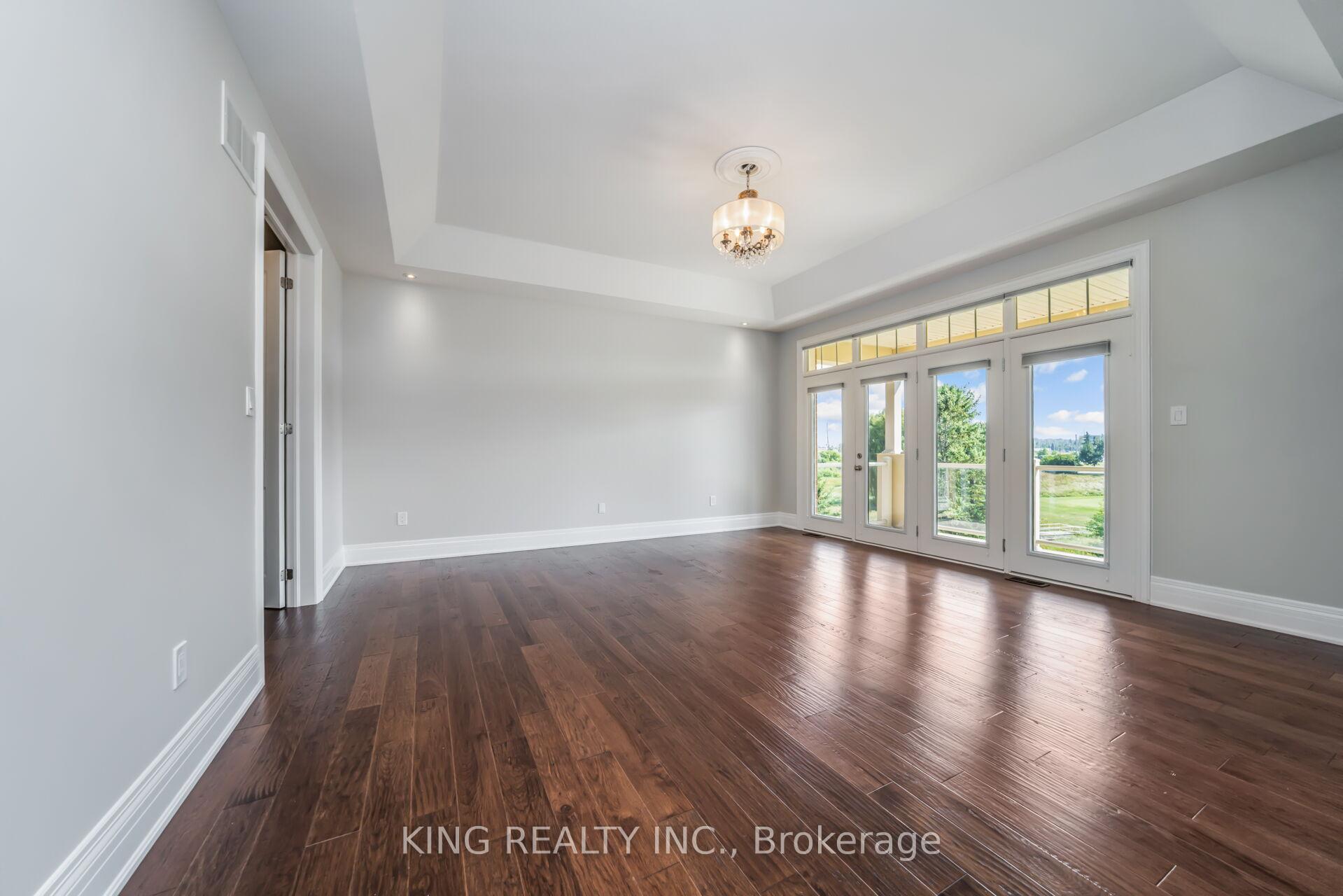 Photo 34 of 136 Coastline Drive, Brampton, Bram West — HOMEH