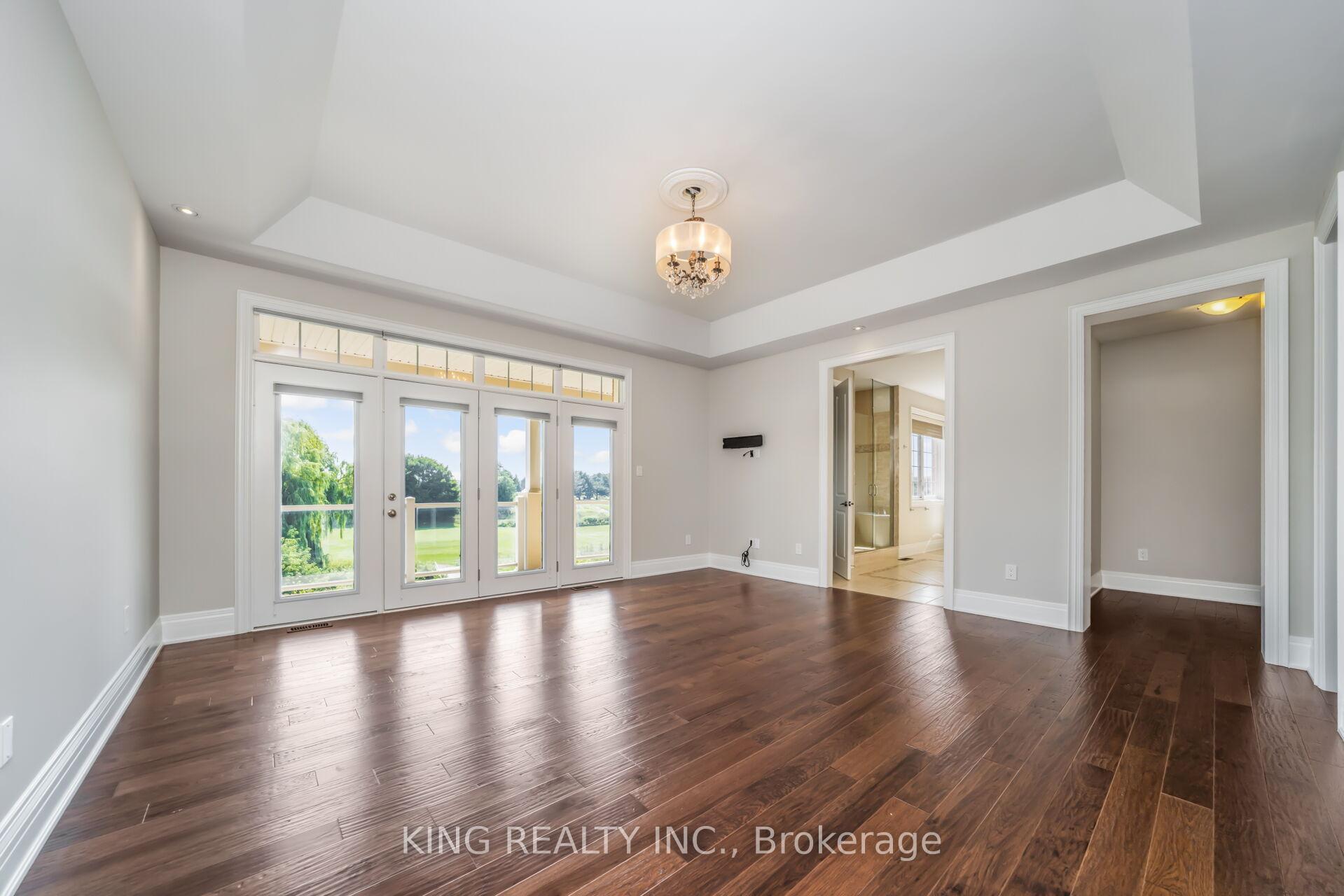Photo 42 of 136 Coastline Drive, Brampton, Bram West — HOMEH