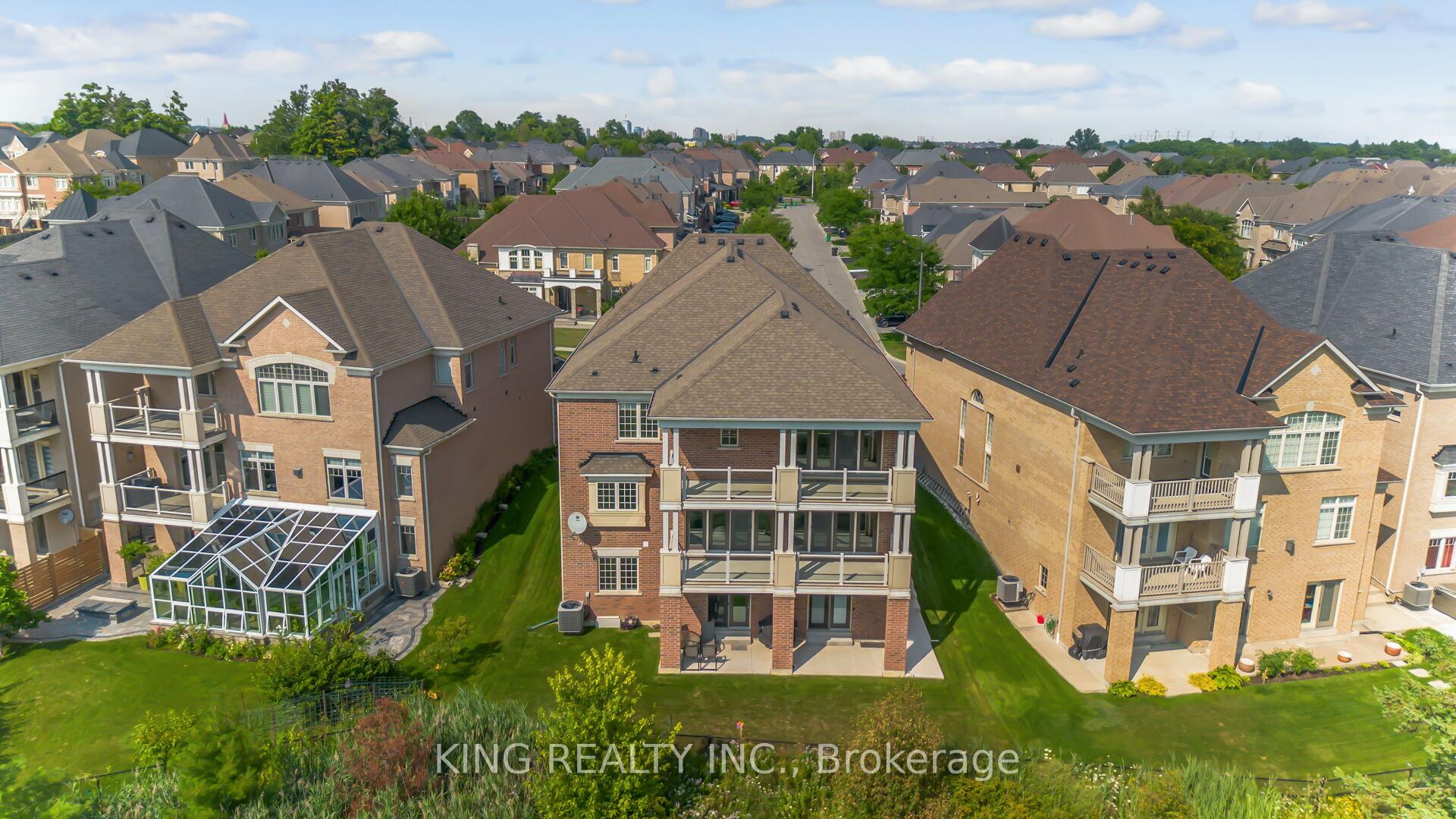 Photo 38 of 136 Coastline Drive, Brampton, Bram West — HOMEH
