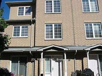 Front of Unit 12, 14 St. Moritz Way