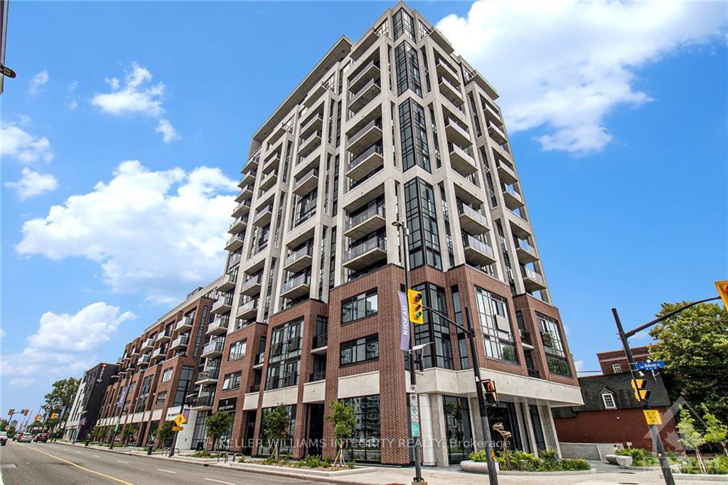 Front of Unit 905, 560 Rideau Street