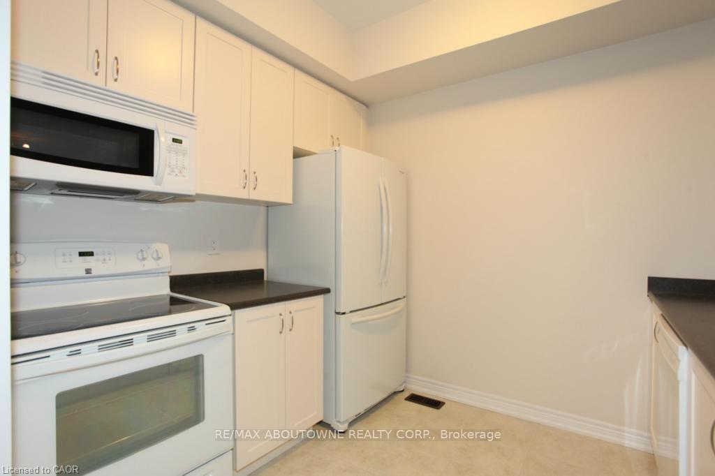 Photo 11 of Unit 104, 1401 Plains Road E, Burlington, Freeman — HOMEH