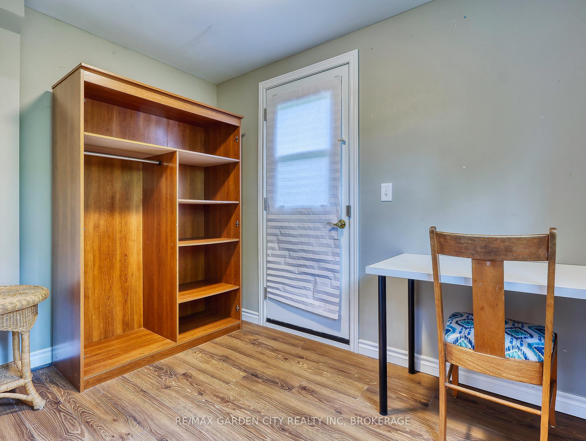 Photo 14 of 4 Rockdale Avenue, St. Catharines, Burleigh Hill — HOMEH