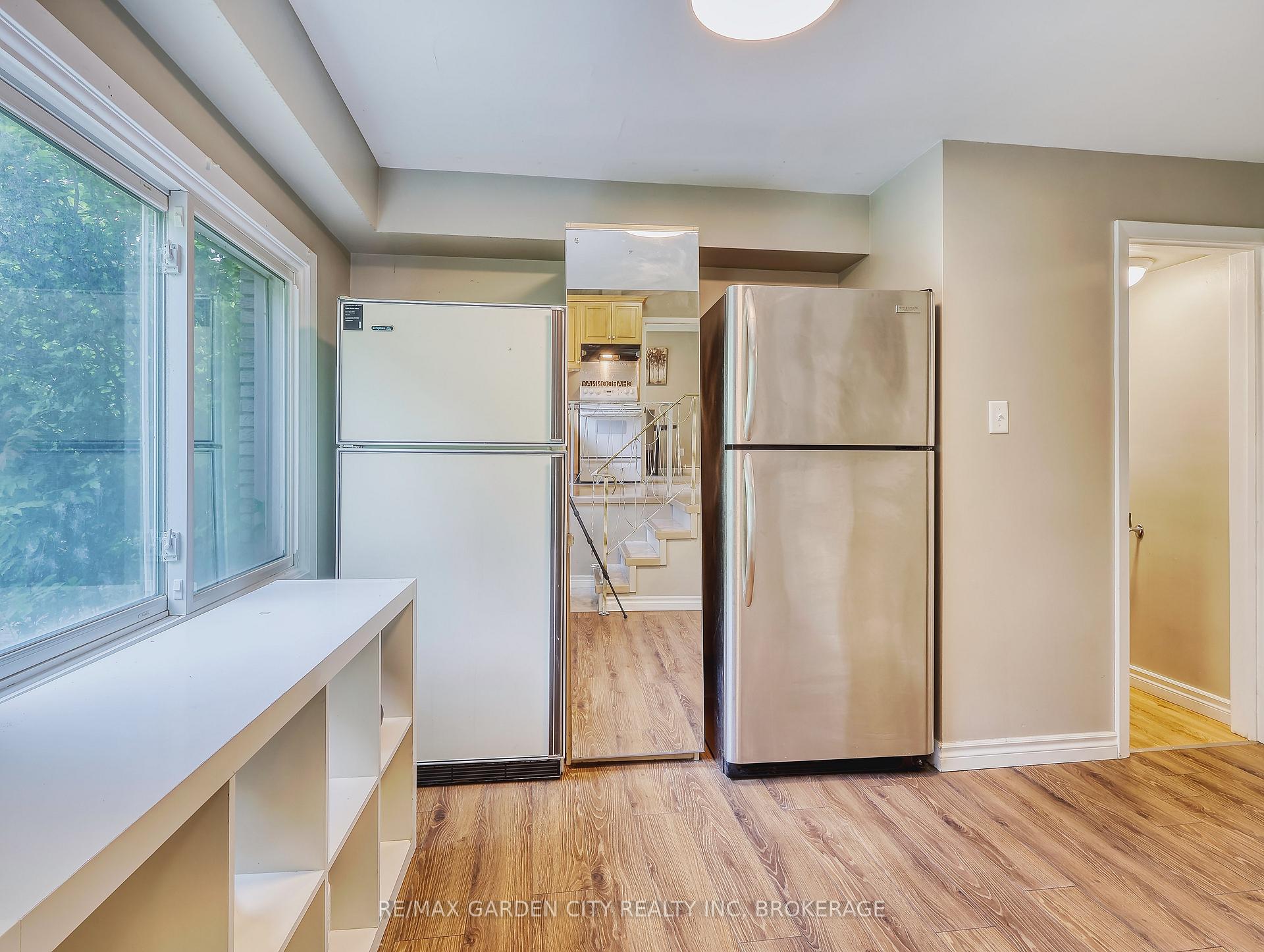 Photo 18 of 4 Rockdale Avenue, St. Catharines, Burleigh Hill — HOMEH