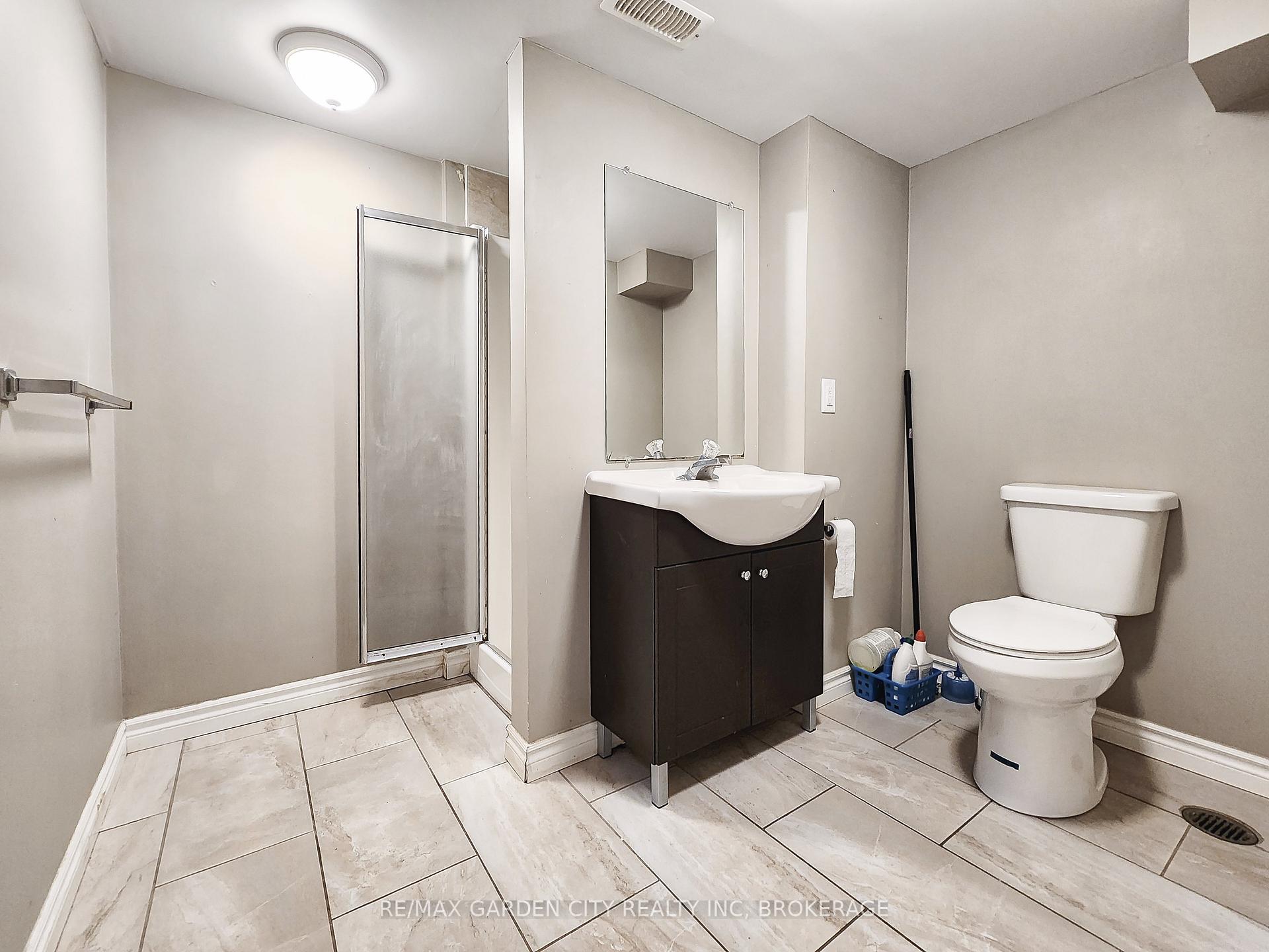 Photo 42 of 4 Rockdale Avenue, St. Catharines, Burleigh Hill — HOMEH