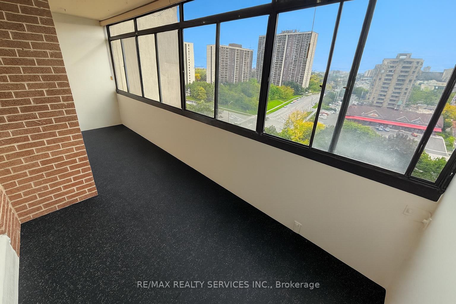 Photo 7 of Unit 1104, 18 Knightsbridge Road, Brampton, Queen Street Corridor — HOMEH