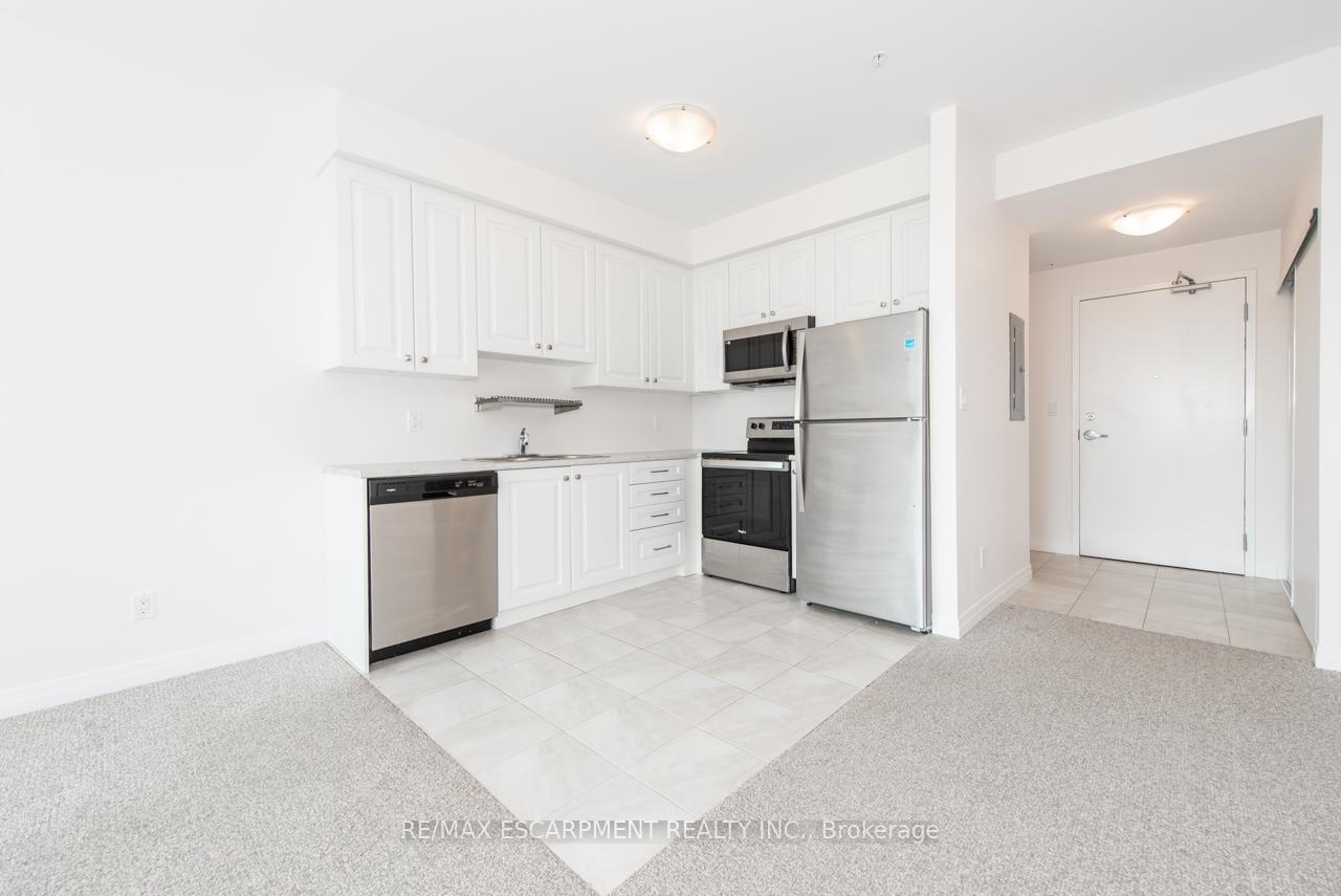 Photo 8 of Unit 306, 5 Hamilton Street, Hamilton, Waterdown — HOMEH