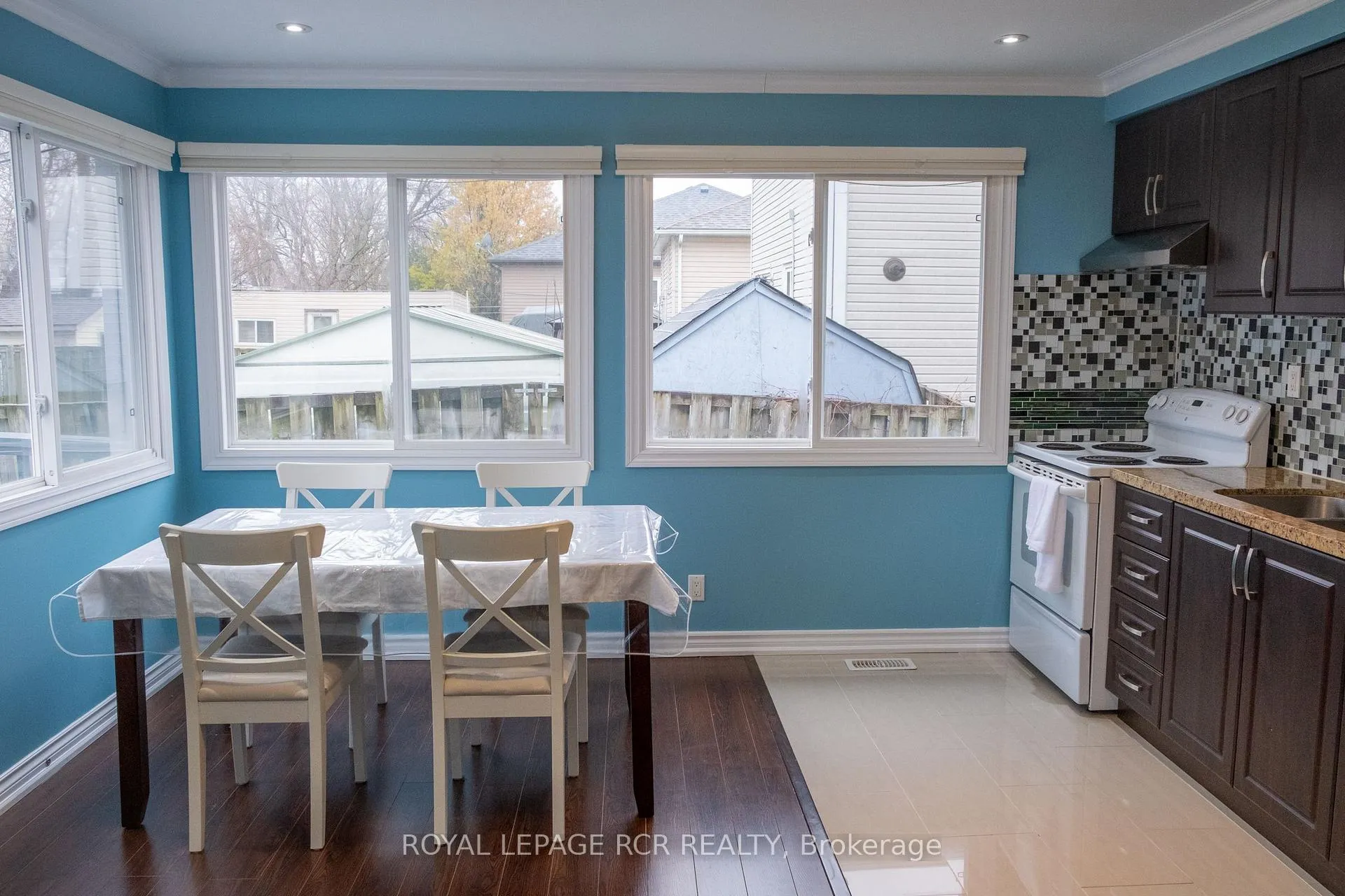 Photo 4 of 341 Miami Drive, Georgina, Keswick South — HOMEH