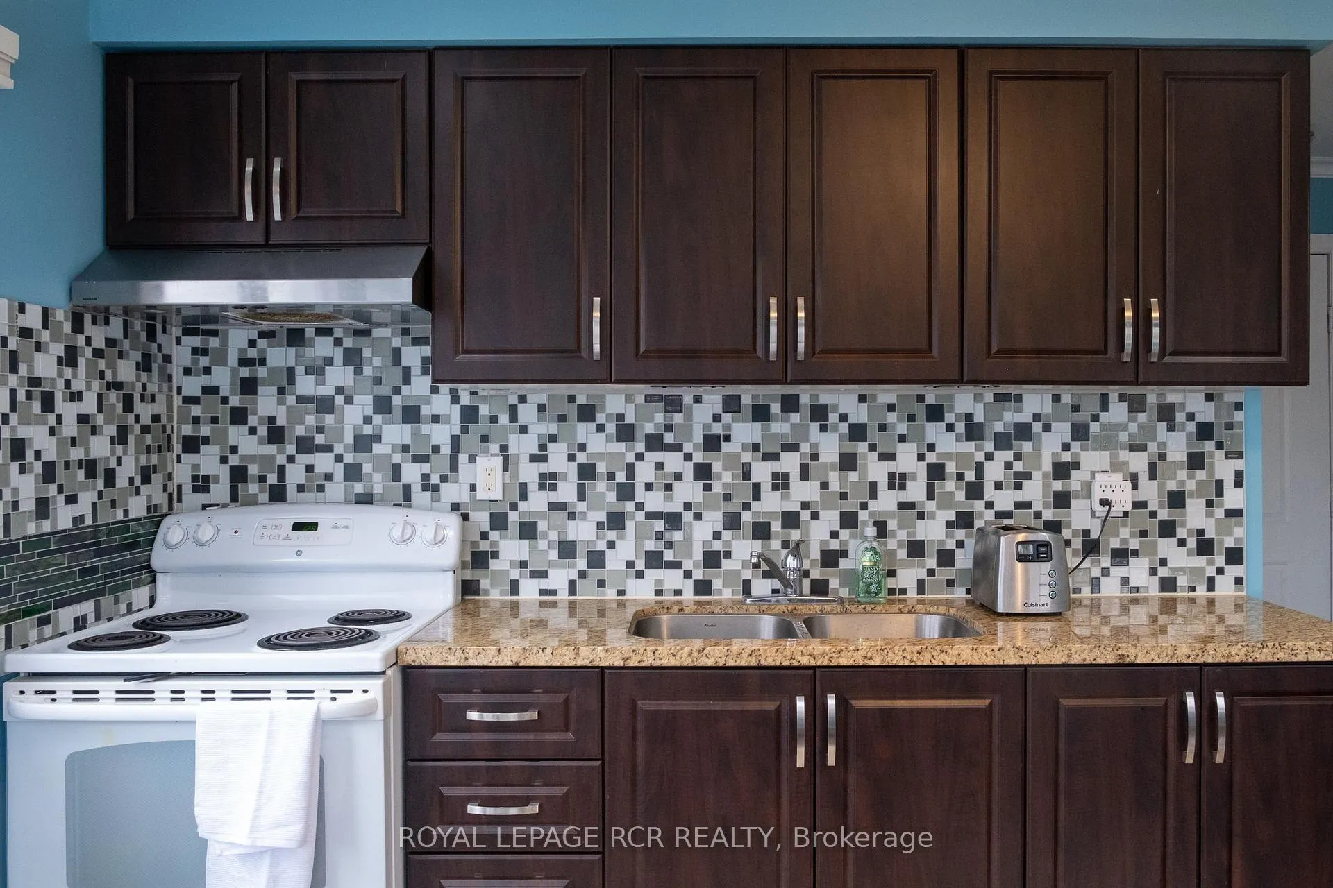Photo 7 of 341 Miami Drive, Georgina, Keswick South — HOMEH
