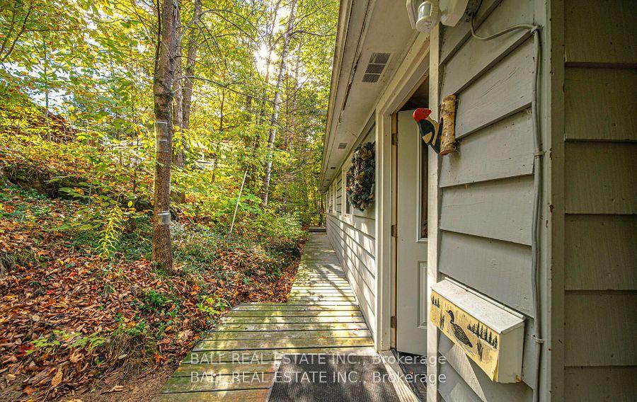 Photo 20 of 2374 Julia Shore Road E, Douro-Dummer — HOMEH