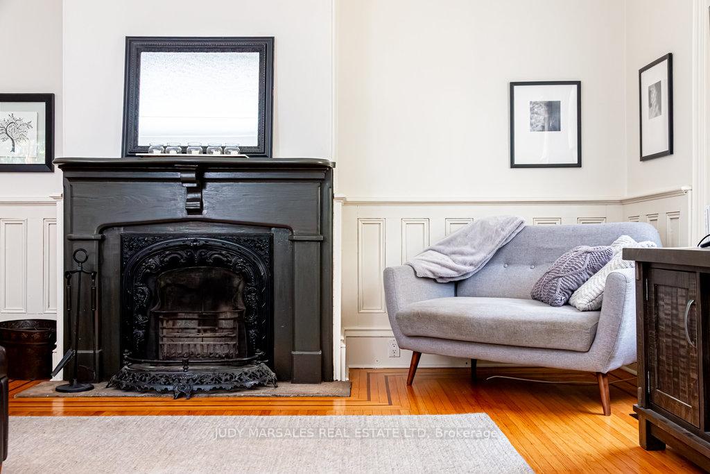 Photo 5 of 12 Park Street E, Hamilton, Dundas — HOMEH