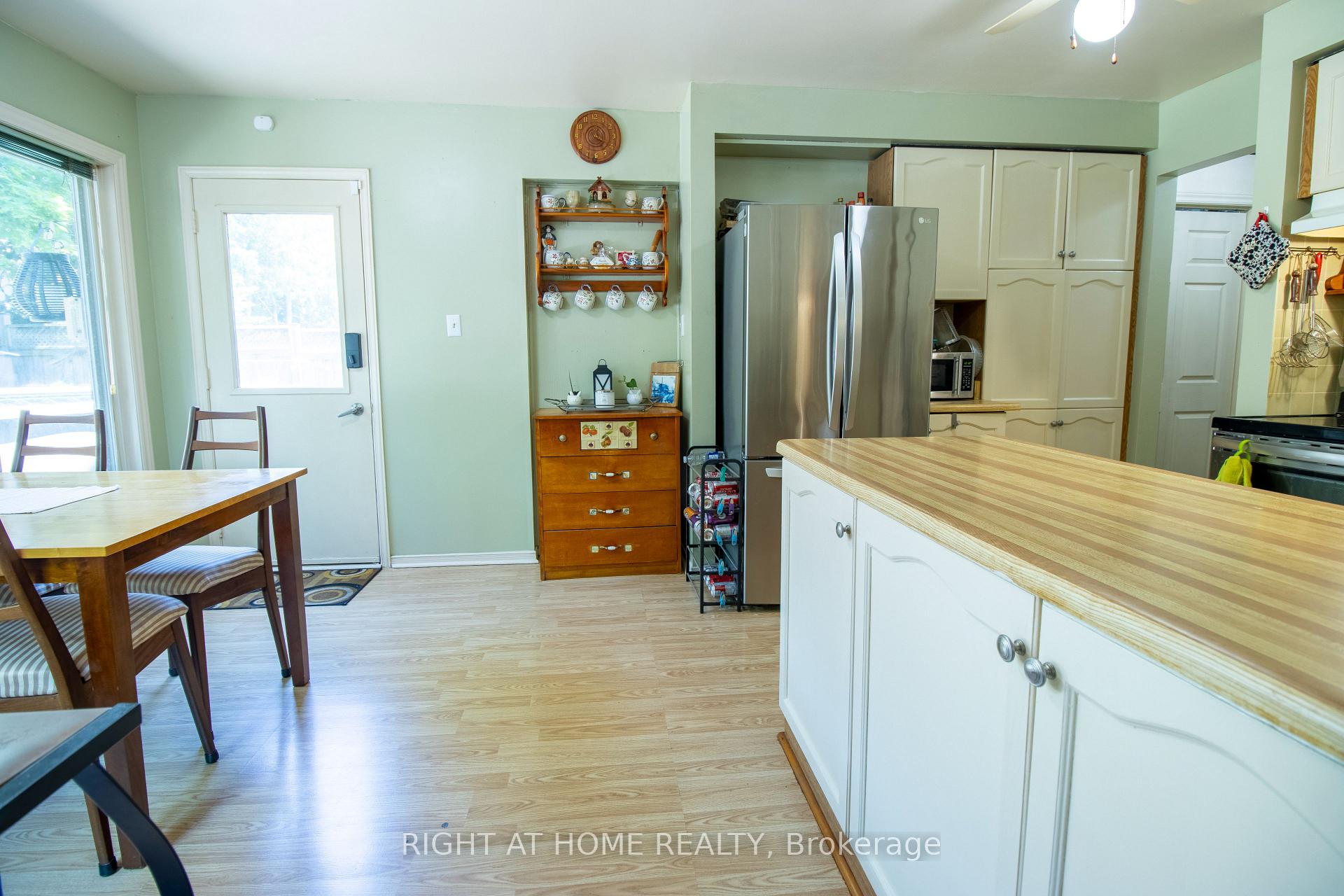 Photo 21 of 2 Brydon Crescent, Brampton, Northwood Park — HOMEH