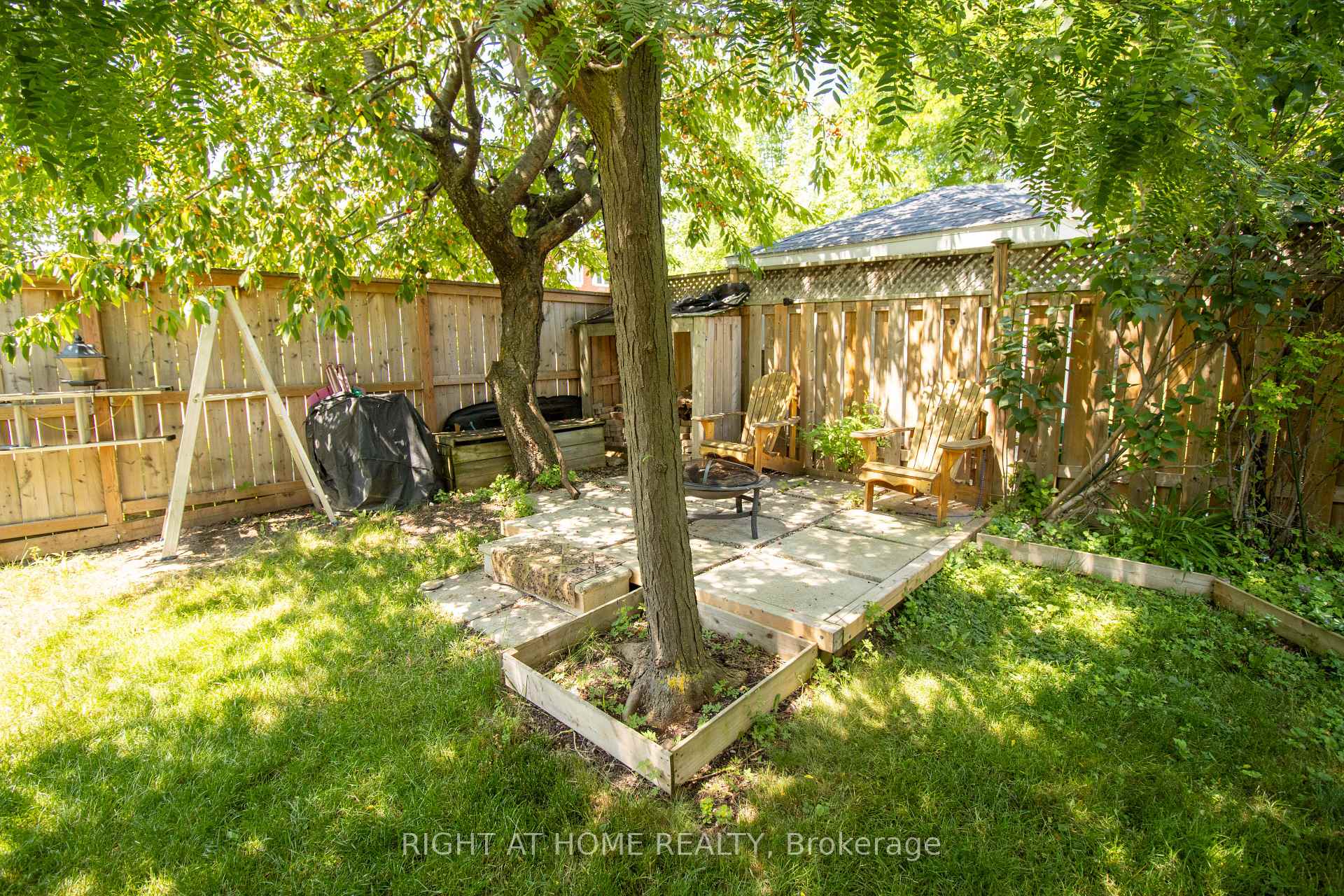 Photo 31 of 2 Brydon Crescent, Brampton, Northwood Park — HOMEH