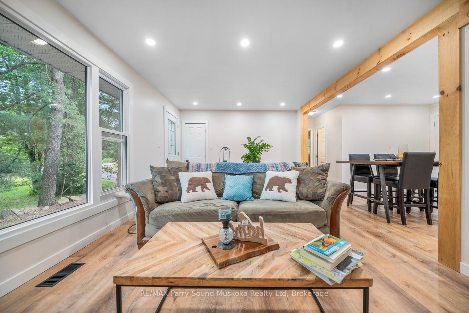 Photo 15 of 104 Parry Sound Drive, McDougall — HOMEH
