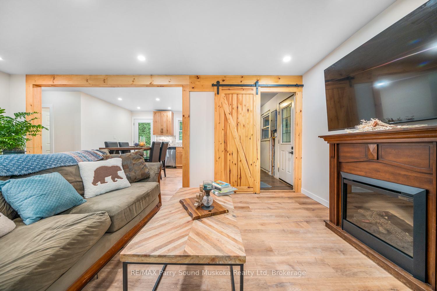 Photo 18 of 104 Parry Sound Drive, McDougall — HOMEH