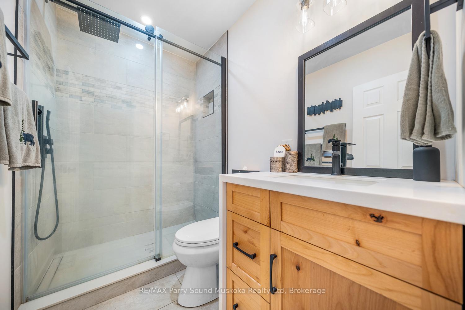 Photo 23 of 104 Parry Sound Drive, McDougall — HOMEH