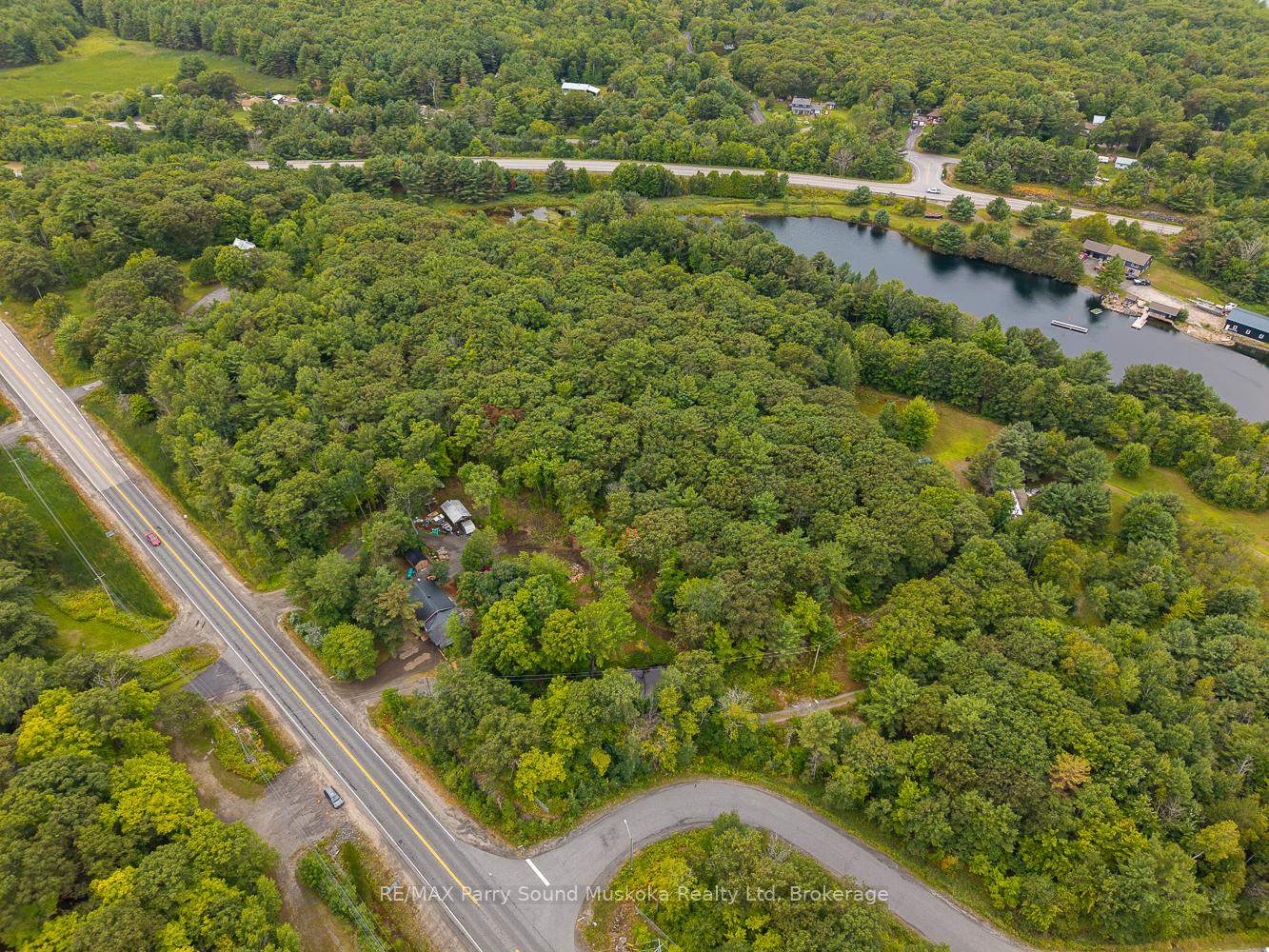 Photo 33 of 104 Parry Sound Drive, McDougall — HOMEH