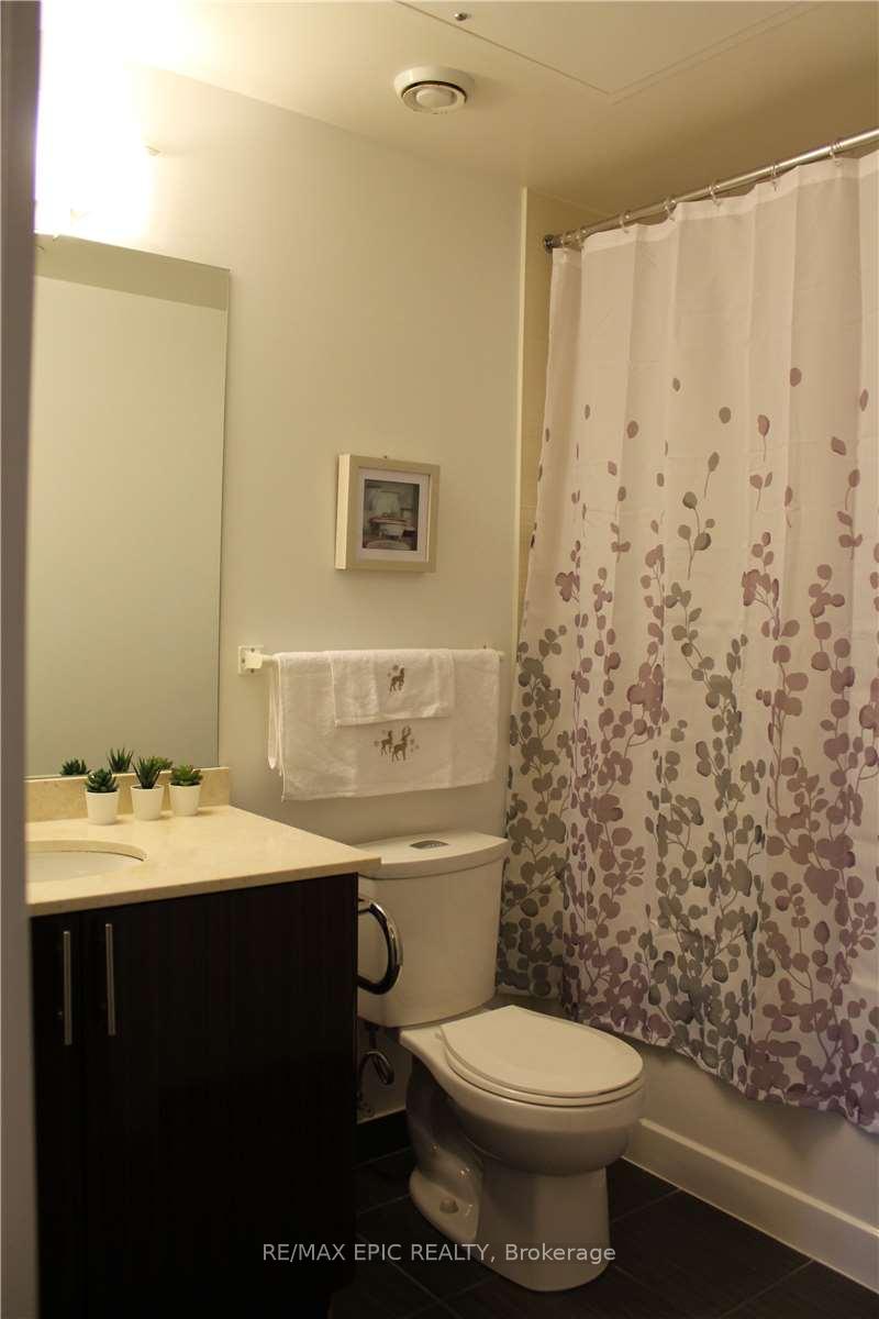 Photo 6 of Unit Ph03, 7165 Yonge Street, Markham, Grandview — HOMEH