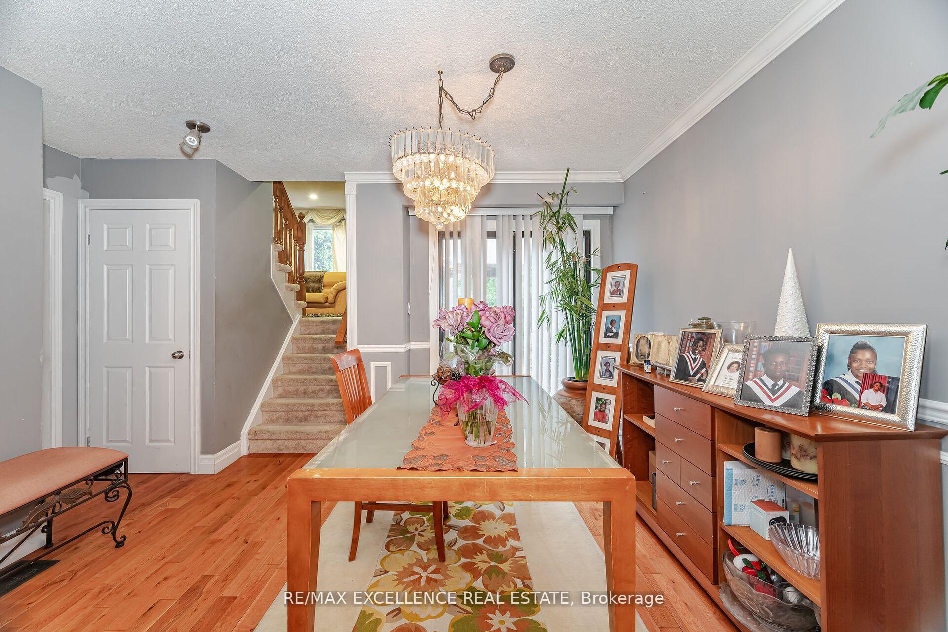 Photo 17 of 112 Elderwood Place, Brampton, Brampton North — HOMEH