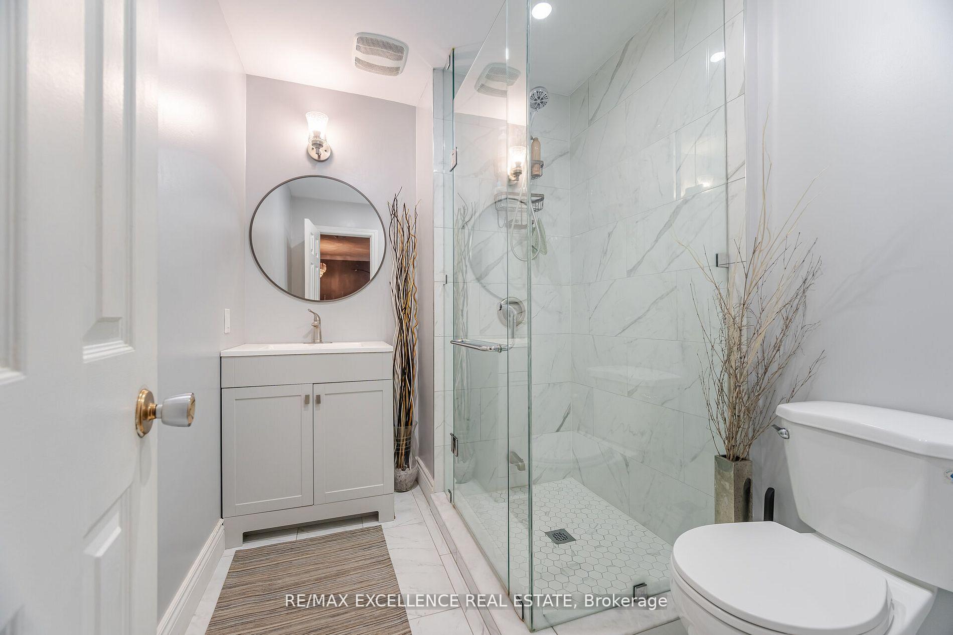 Photo 10 of 112 Elderwood Place, Brampton, Brampton North — HOMEH
