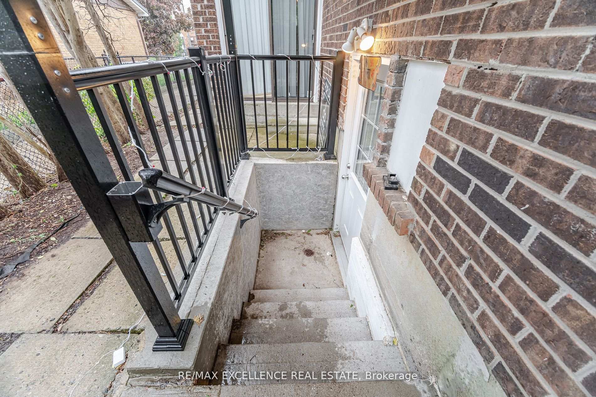 Photo 16 of 112 Elderwood Place, Brampton, Brampton North — HOMEH