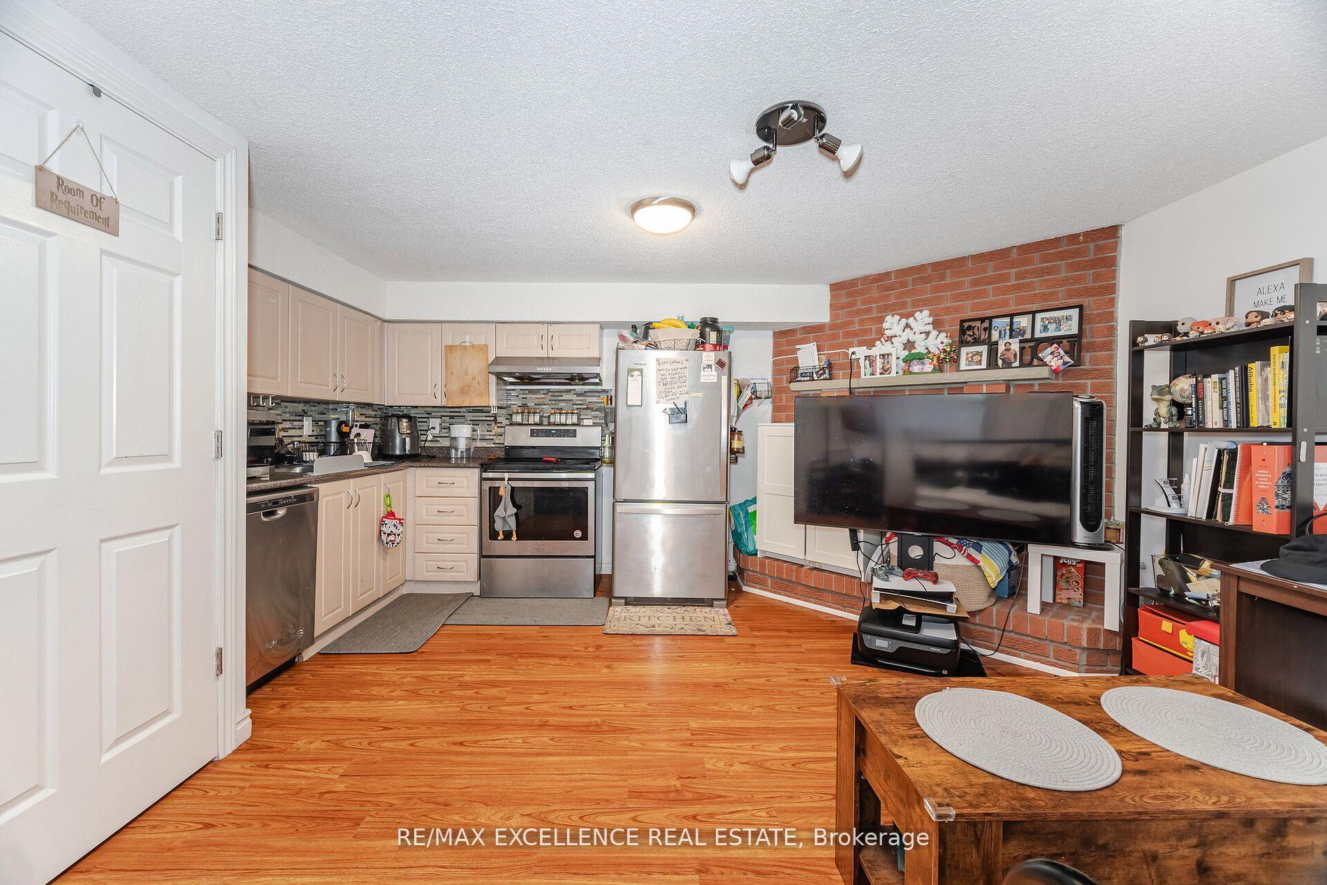 Photo 32 of 112 Elderwood Place, Brampton, Brampton North — HOMEH