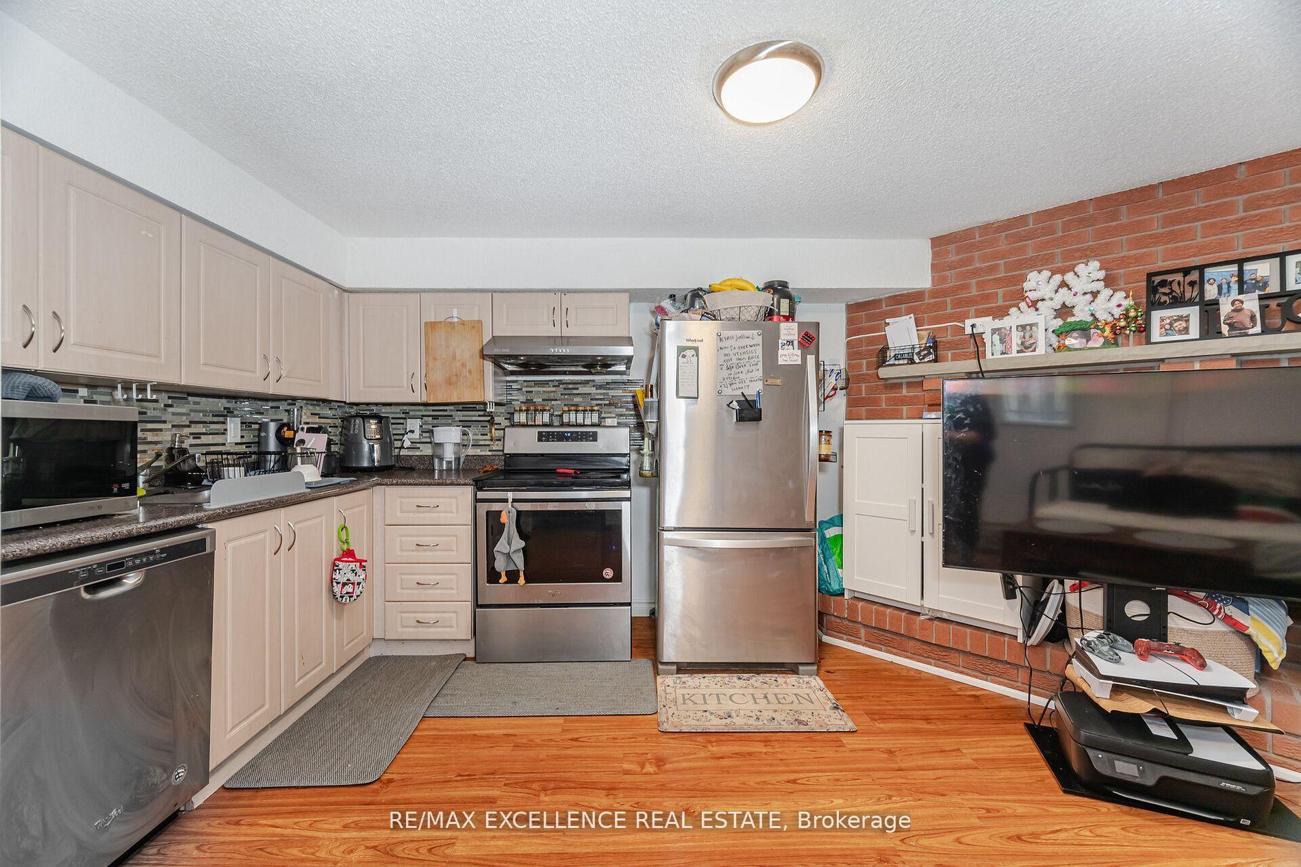 Photo 21 of 112 Elderwood Place, Brampton, Brampton North — HOMEH