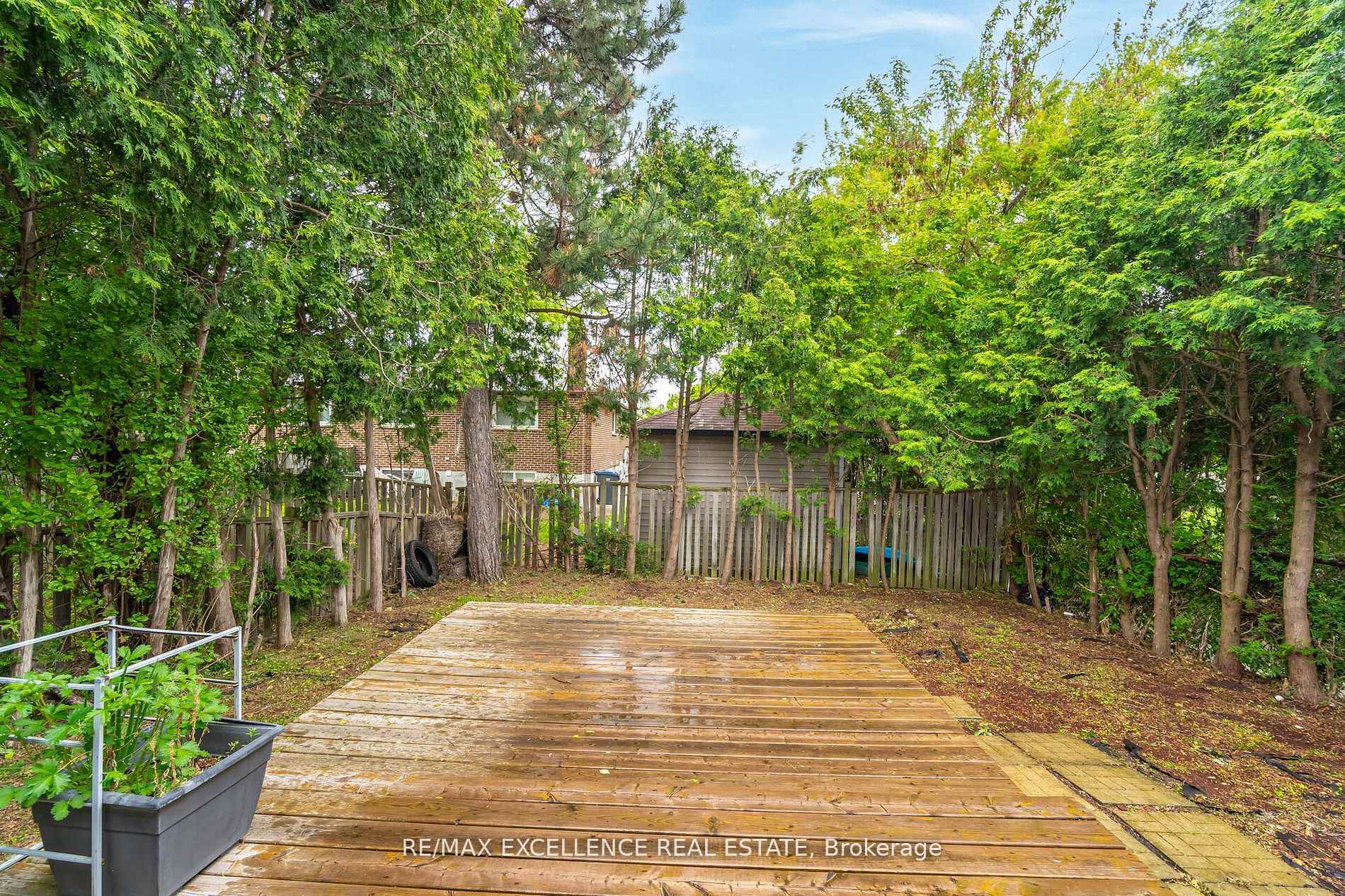 Photo 35 of 112 Elderwood Place, Brampton, Brampton North — HOMEH