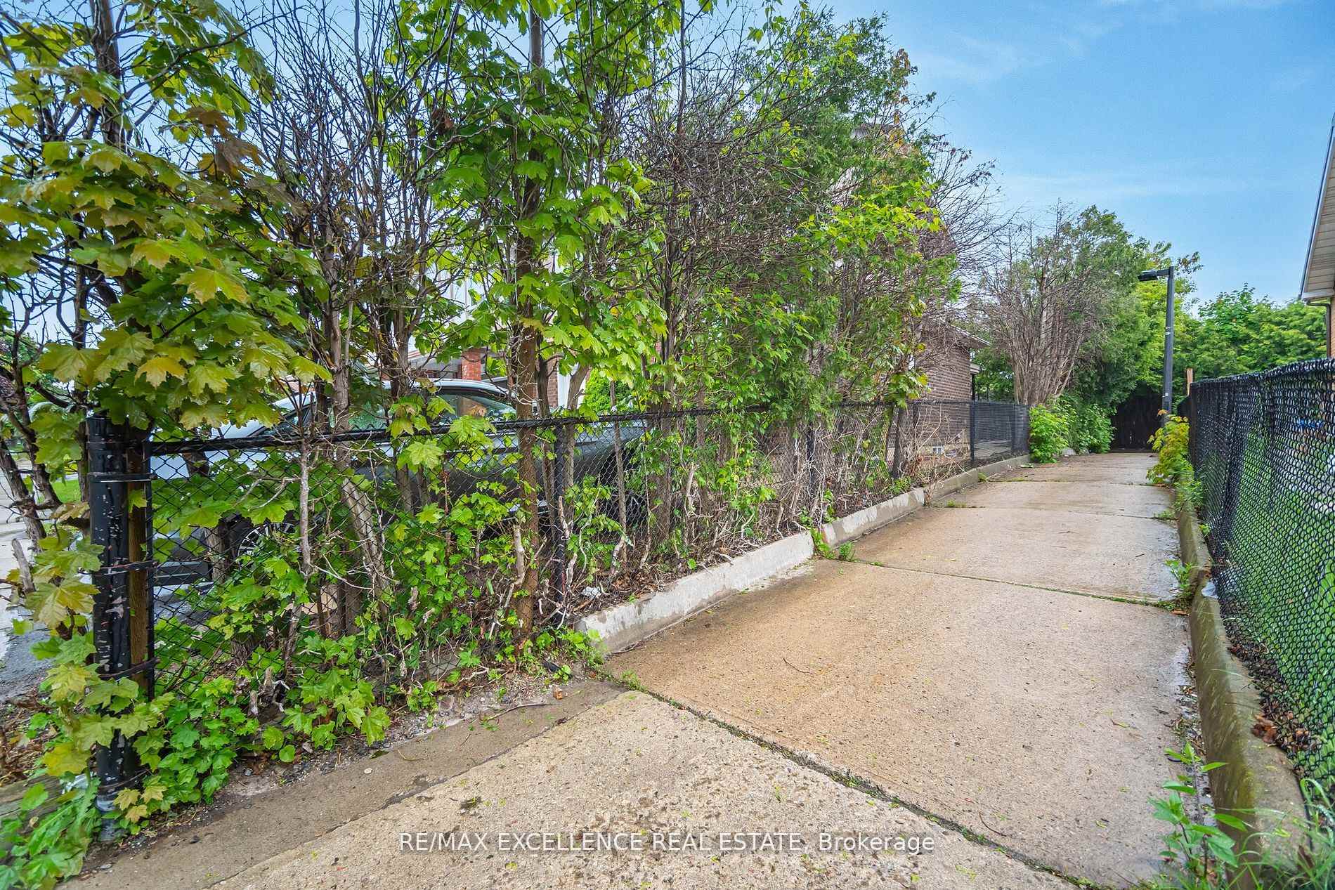 Photo 31 of 112 Elderwood Place, Brampton, Brampton North — HOMEH