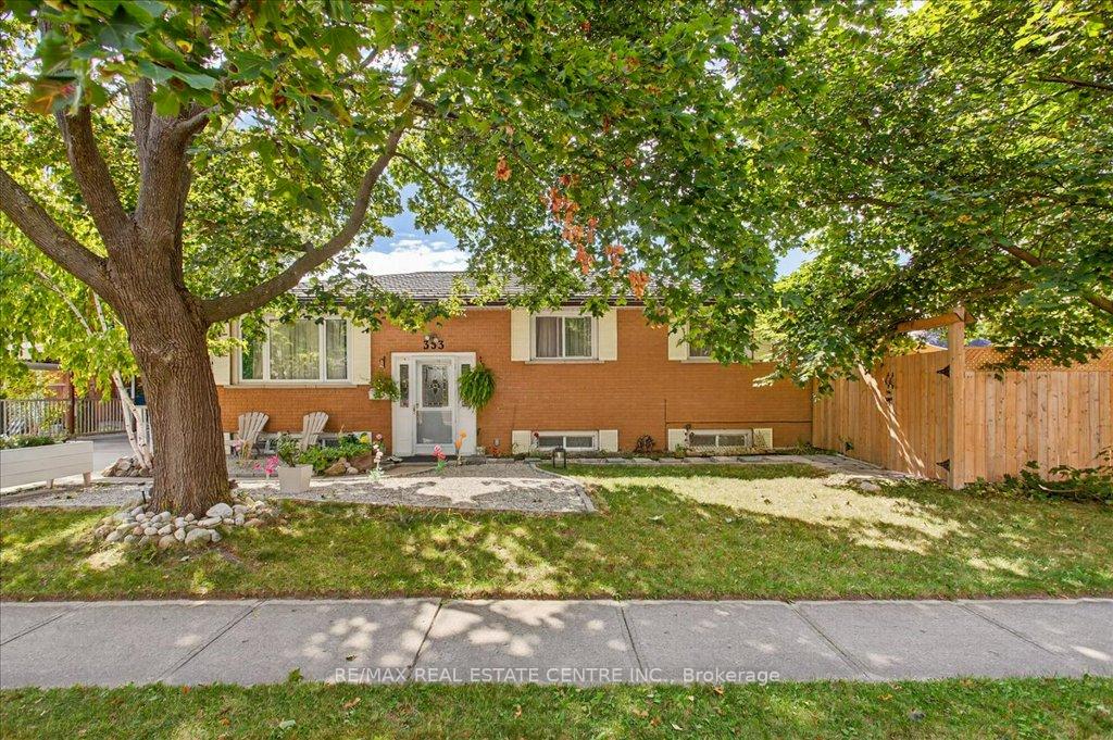 Photo 3 of 353 Grand Ridge Drive, Cambridge — HOMEH