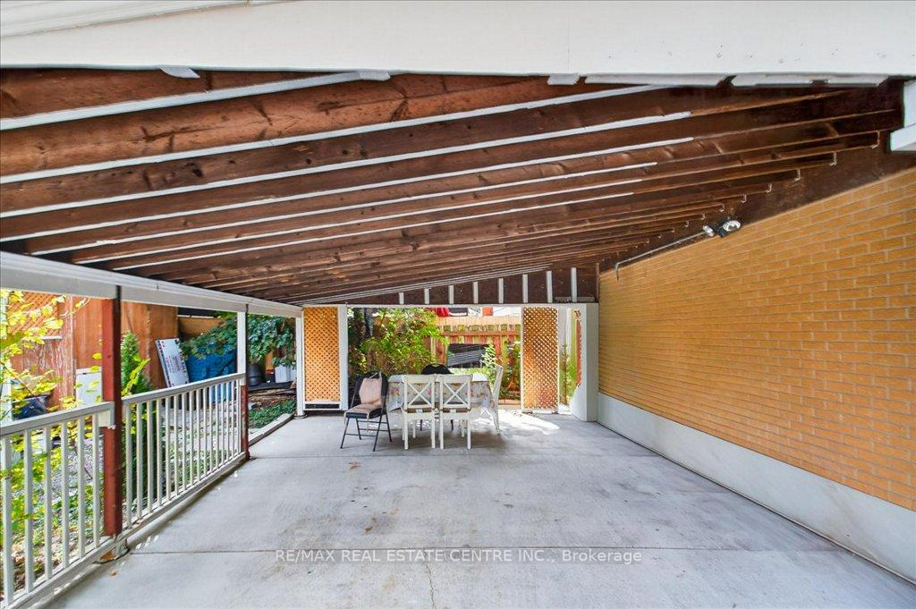 Photo 24 of 353 Grand Ridge Drive, Cambridge — HOMEH
