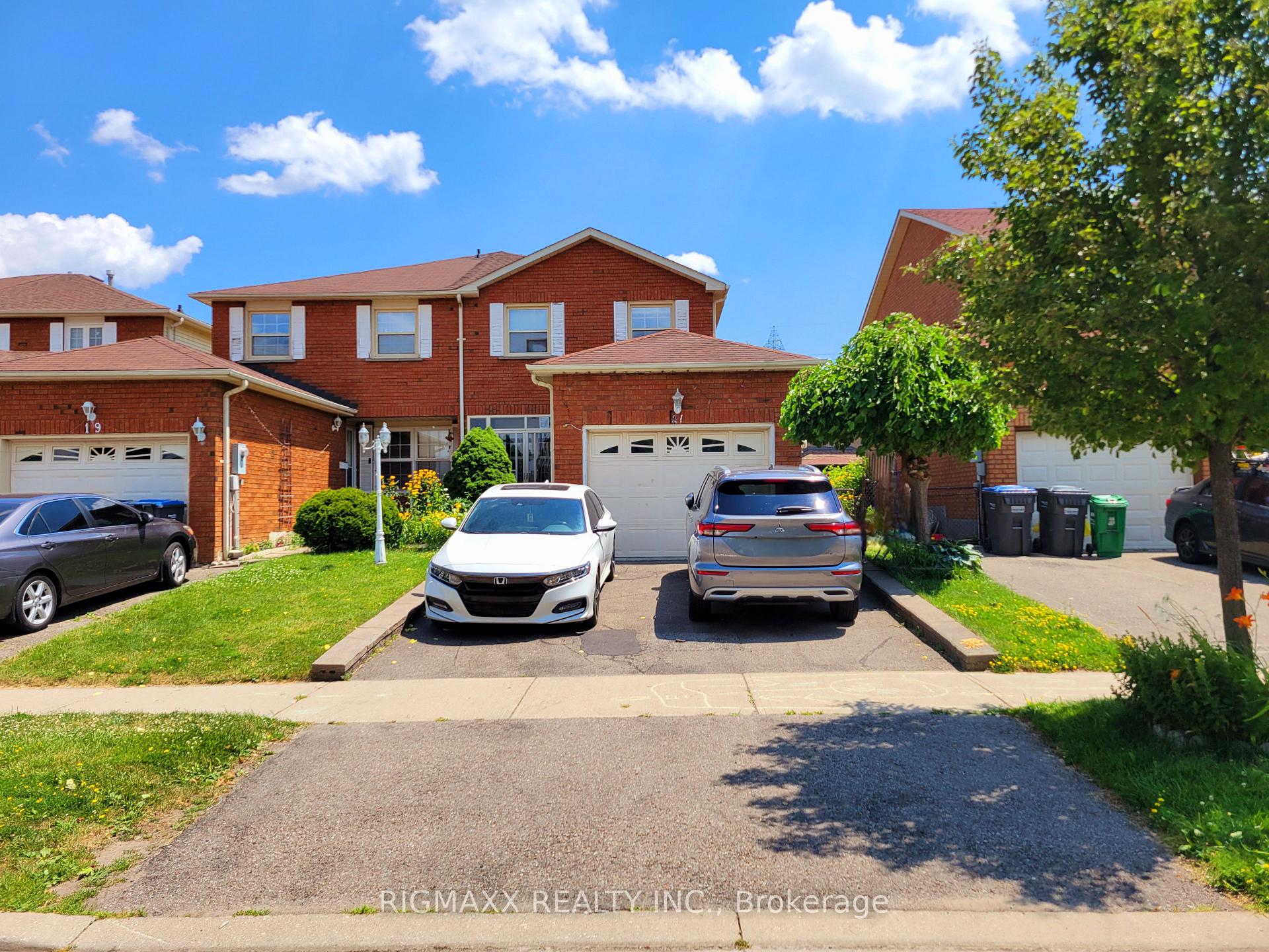 Photo 1 of 21 Tulip Drive, Brampton, Fletcher's Creek South — HOMEH