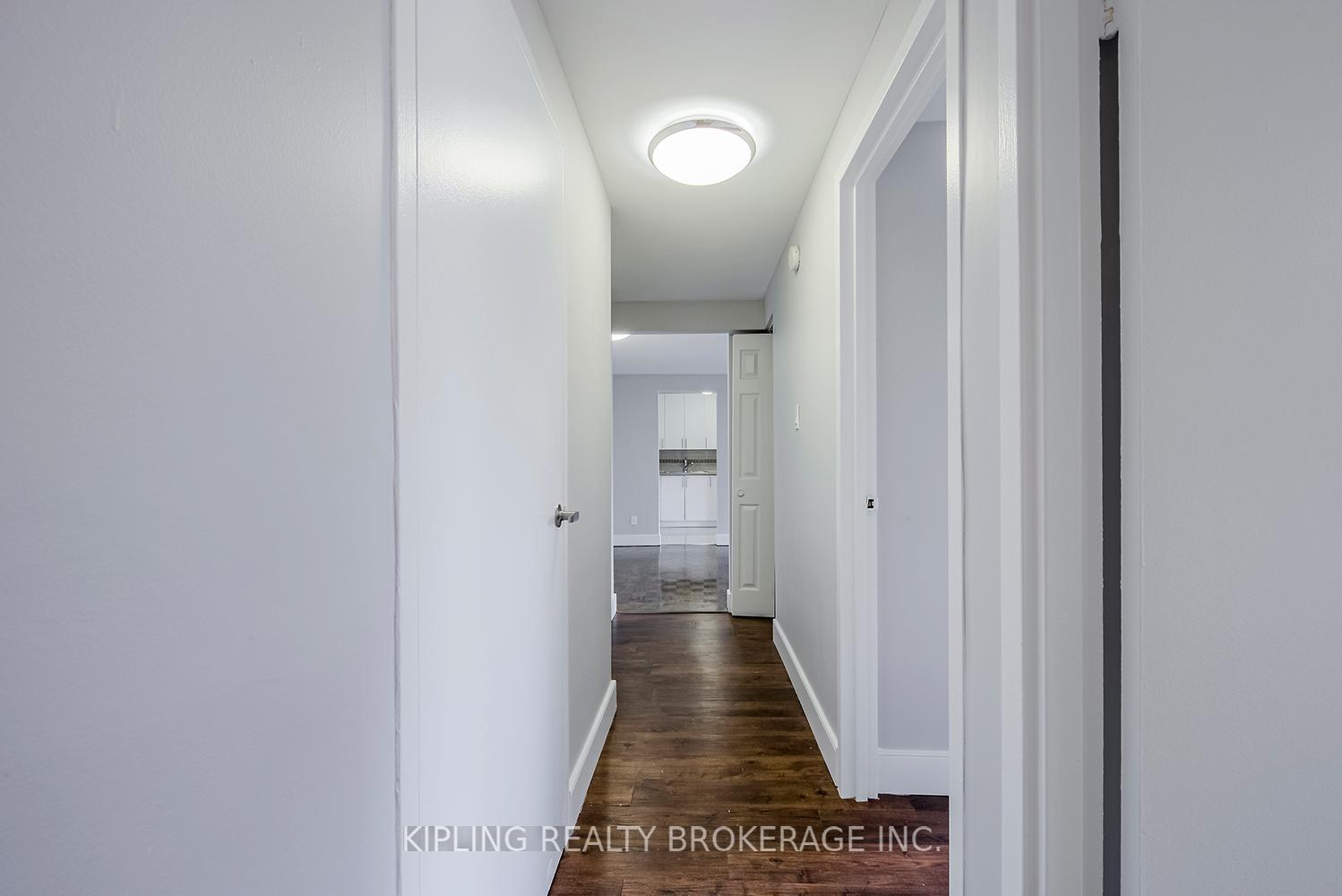 Photo 13 of Unit 211, 39 Willow Road, Guelph, Willow West/Sugarbush/West Acres — HOMEH