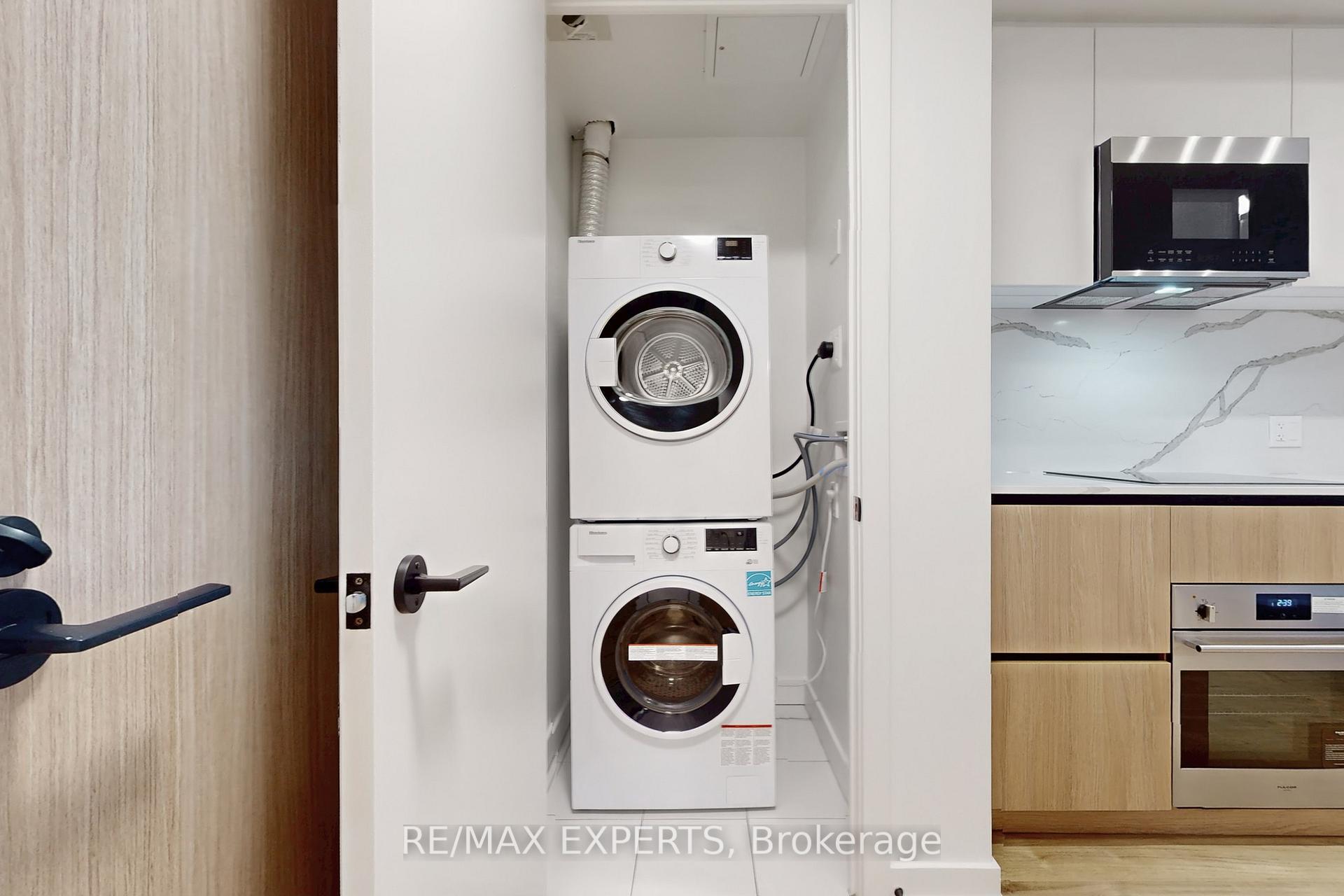 Photo 16 of Unit 913, 35 Parliament Street, Toronto, Waterfront Communities — HOMEH