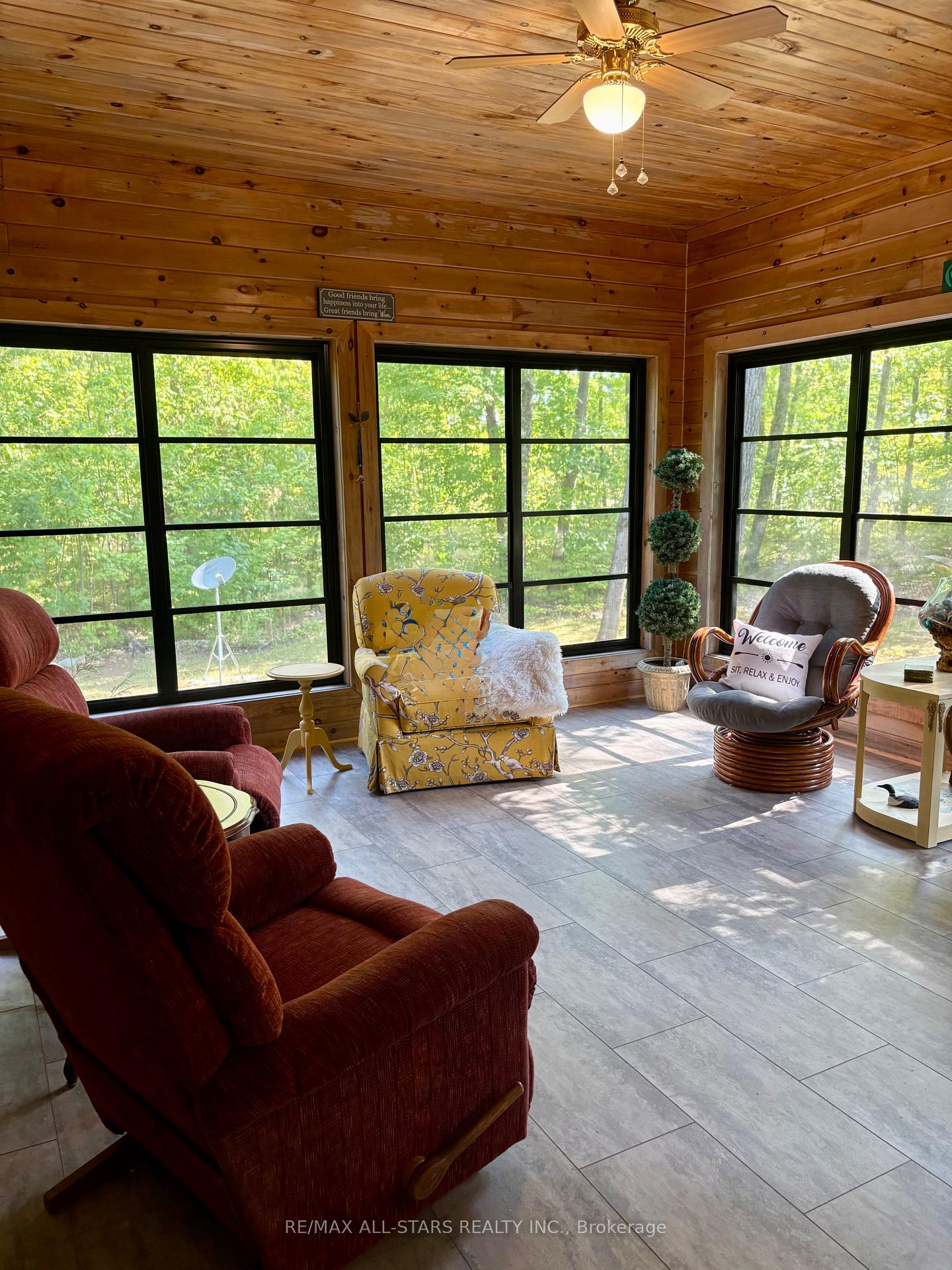 Photo 13 of 536 Golf Course Road, Douro-Dummer — HOMEH