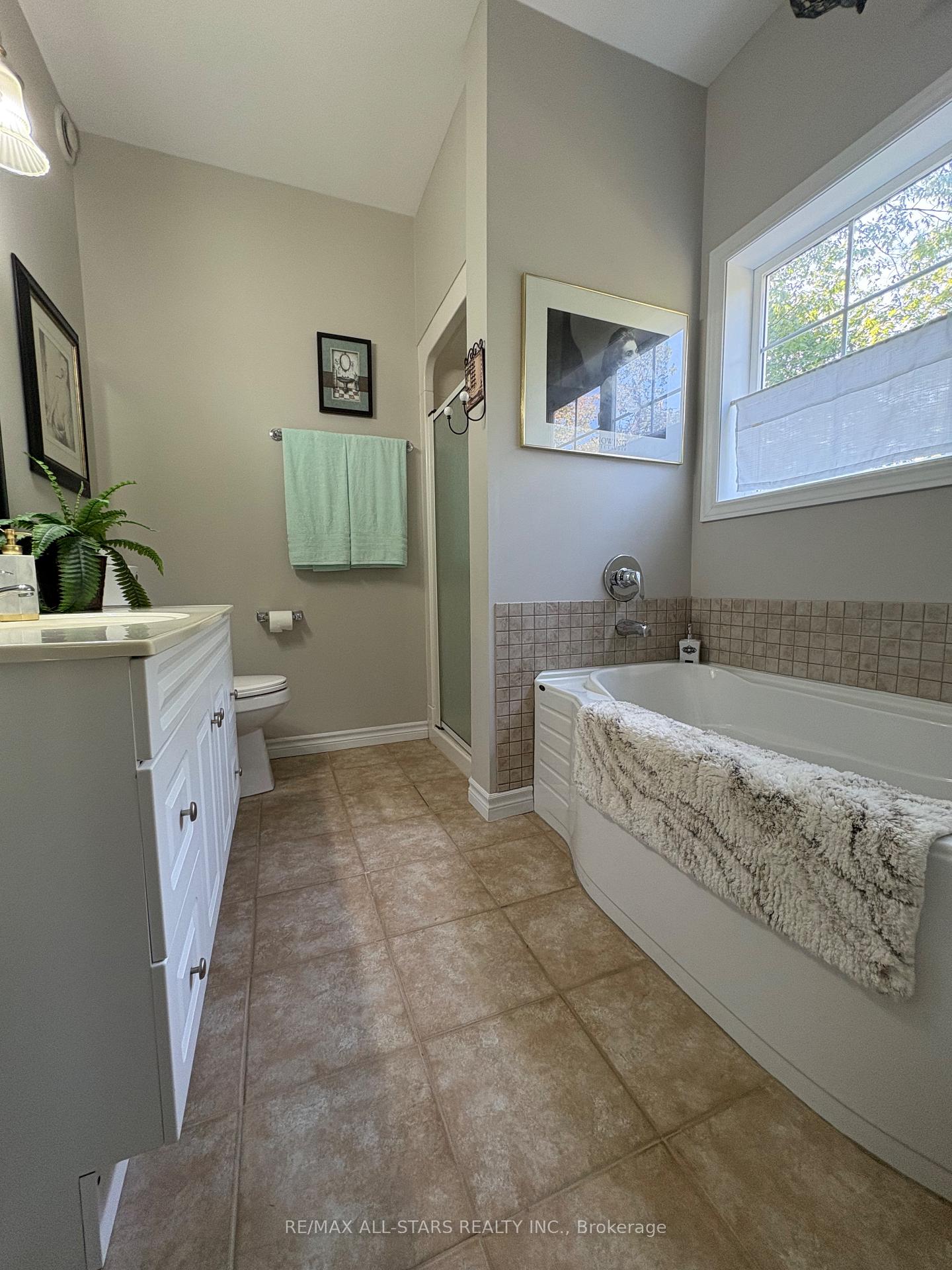 Photo 17 of 536 Golf Course Road, Douro-Dummer — HOMEH