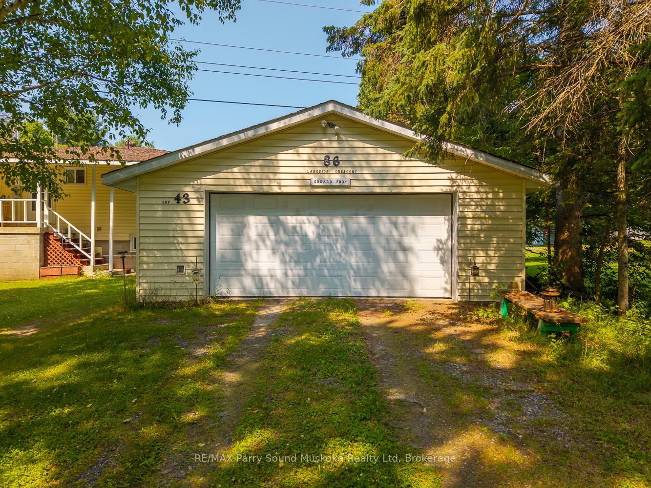 Photo 5 of 86 Lakeside Crescent, McKellar — HOMEH