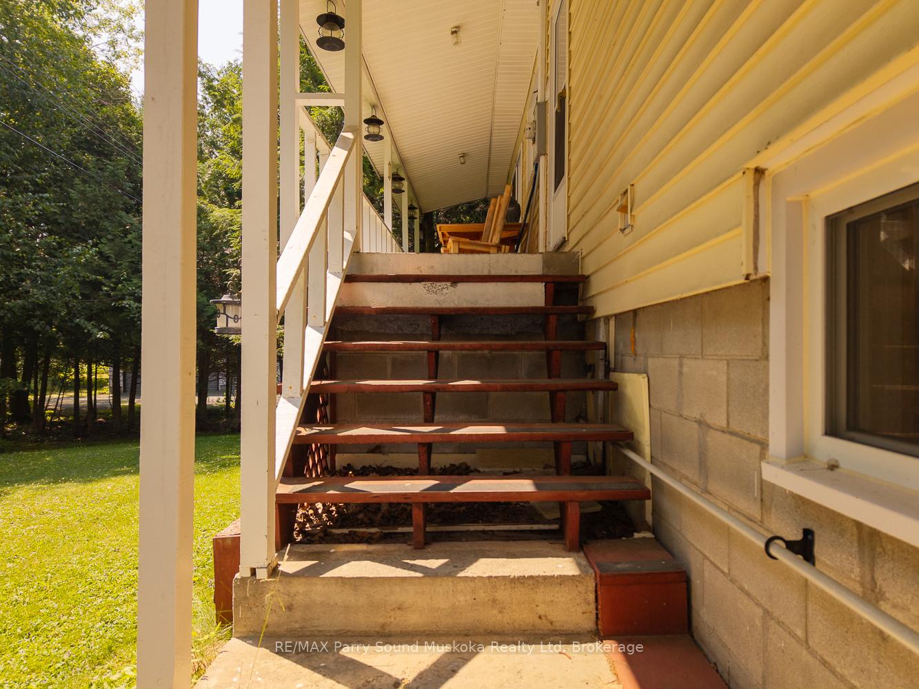 Photo 18 of 86 Lakeside Crescent, McKellar — HOMEH