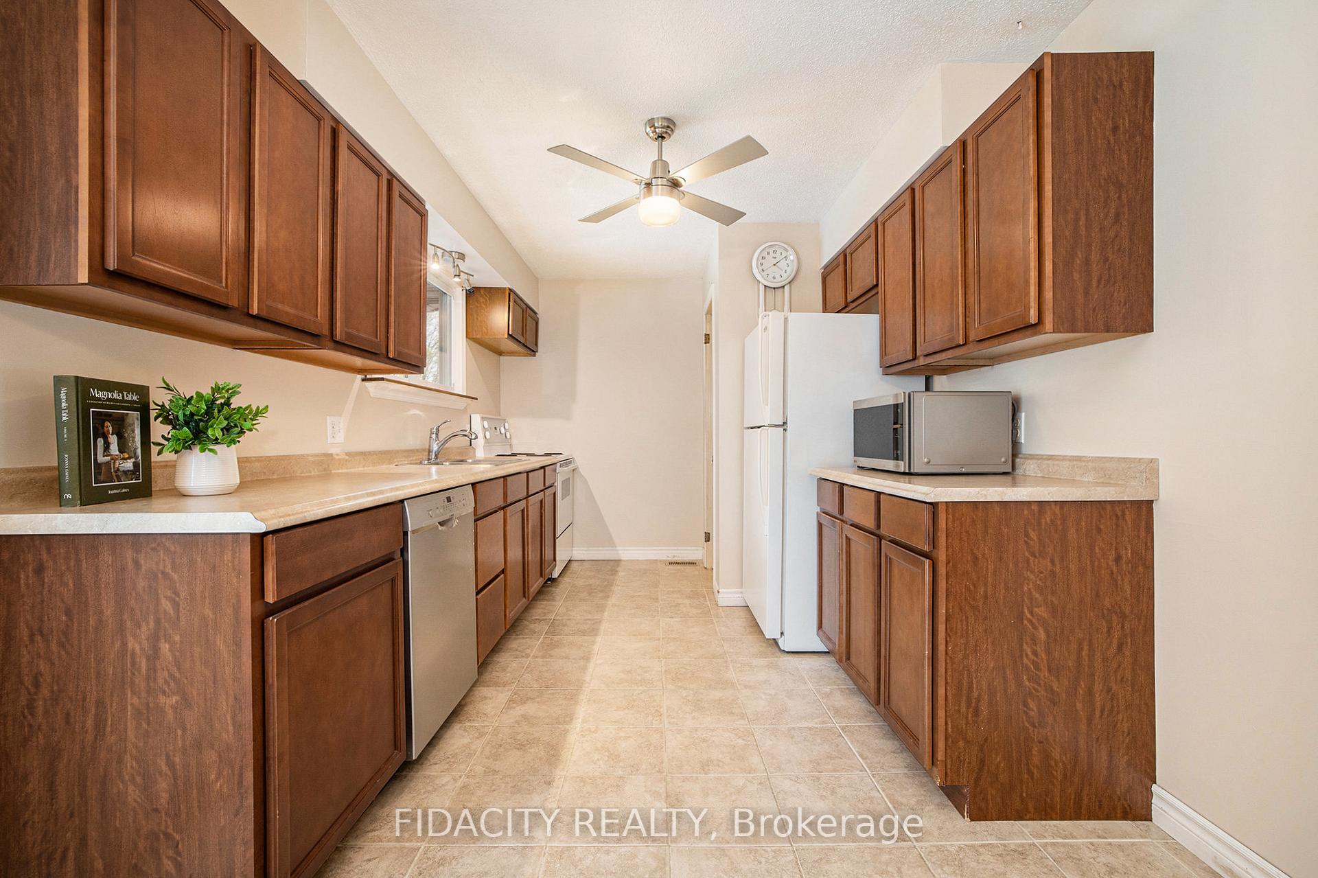 Photo 9 of 144 Napoleon Street, Carleton Place — HOMEH