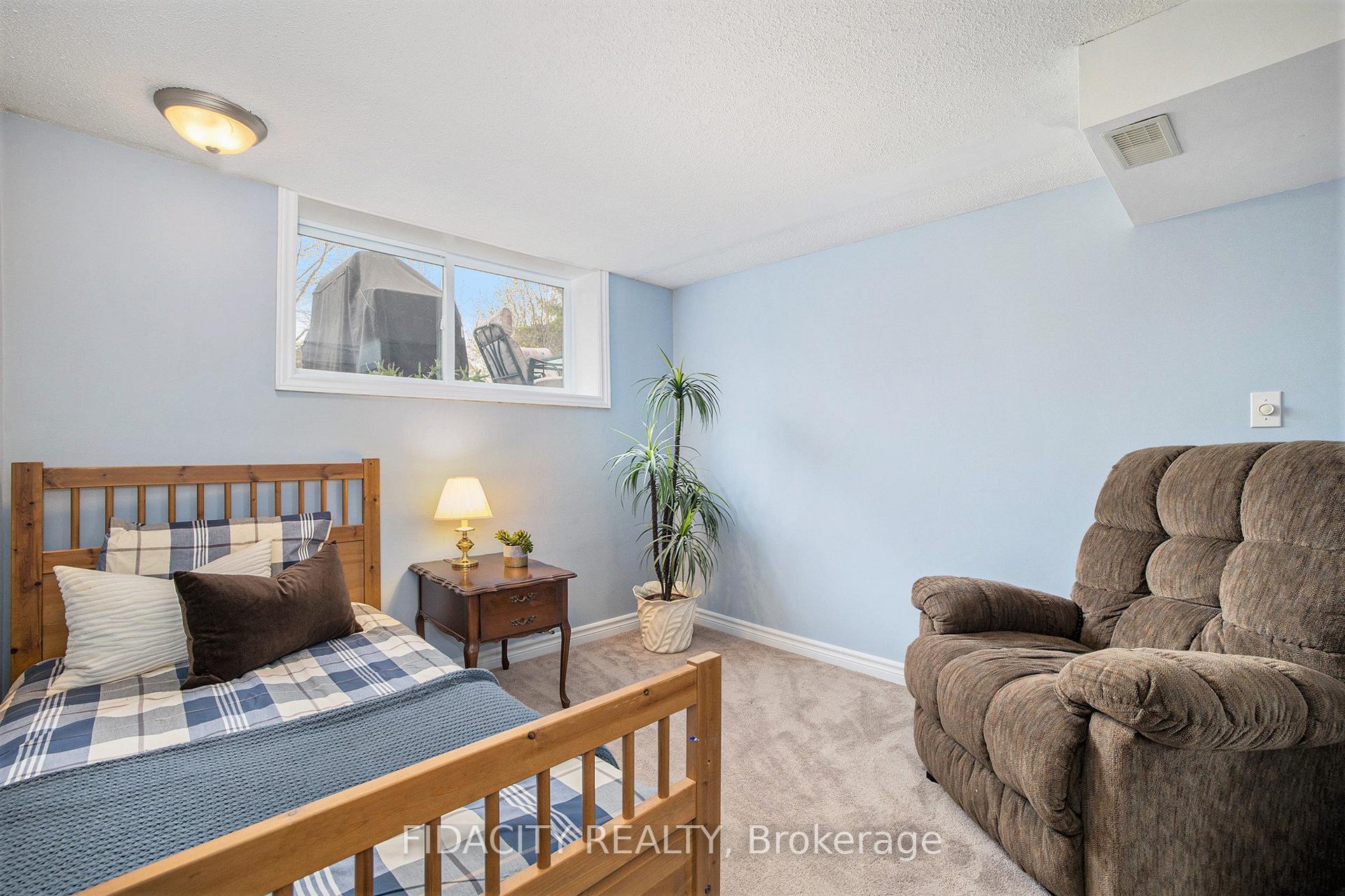Photo 20 of 144 Napoleon Street, Carleton Place — HOMEH