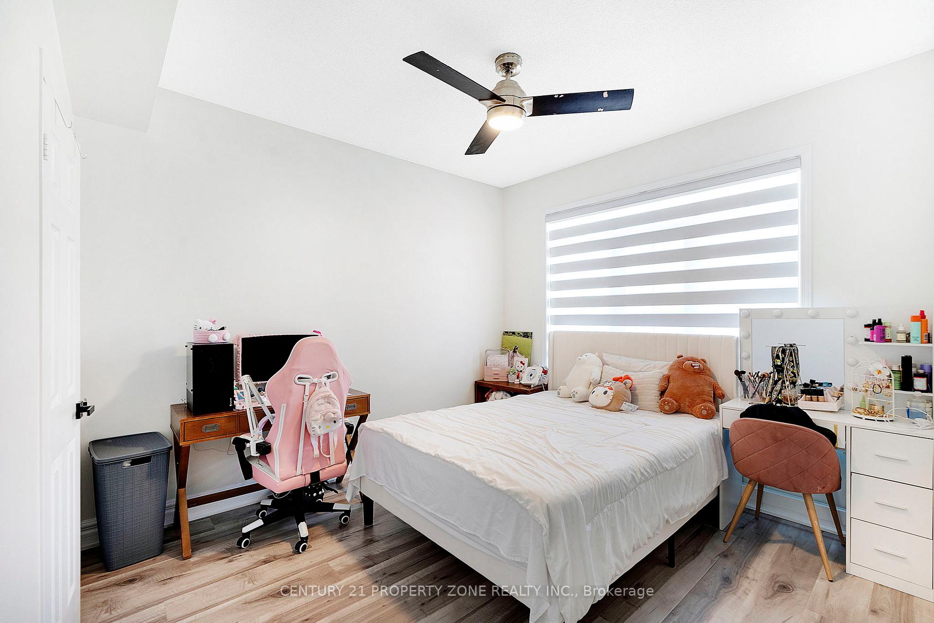Photo 16 of 12 Ledgerock Road, Brampton, Bram East — HOMEH