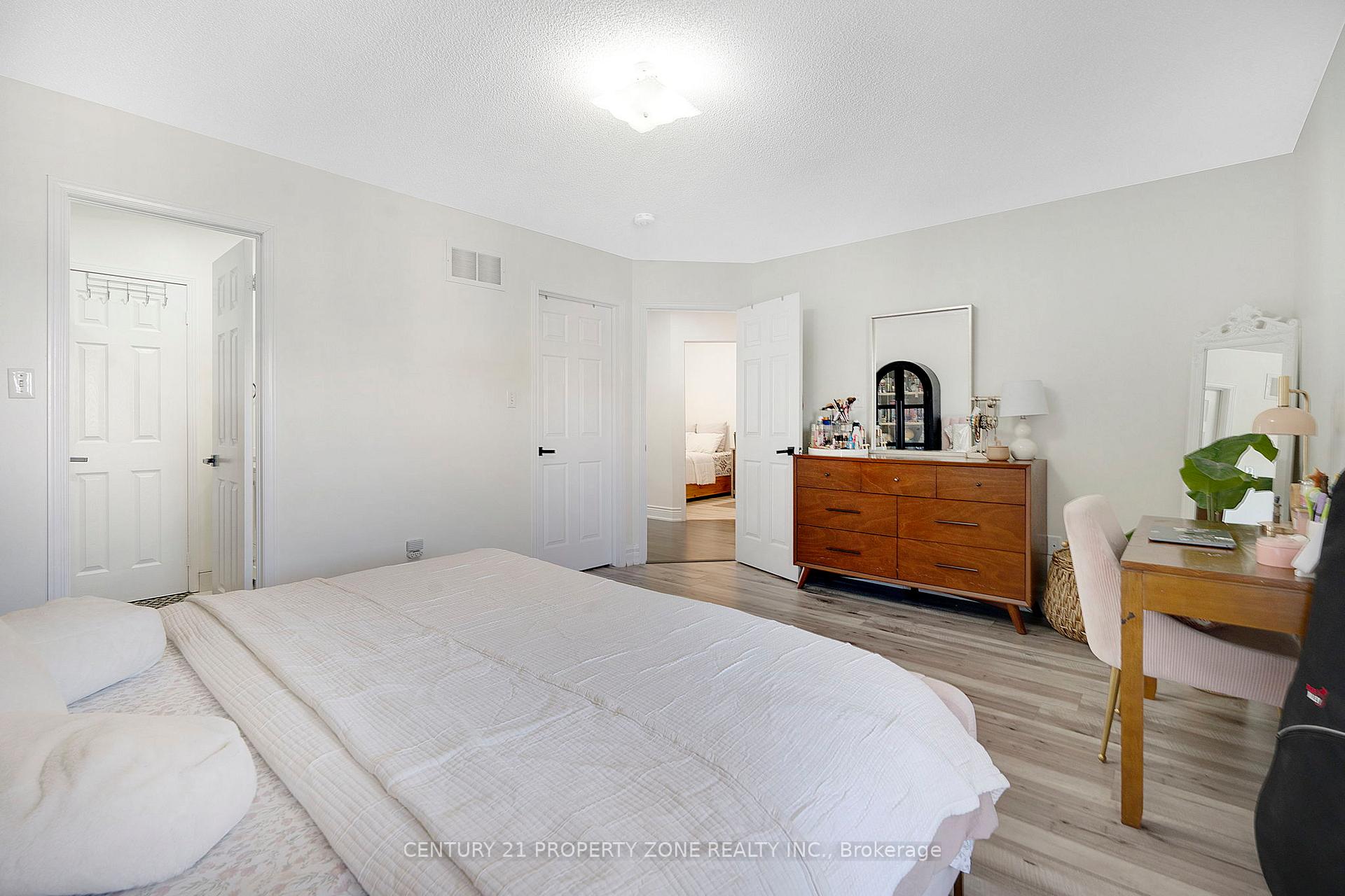Photo 9 of 12 Ledgerock Road, Brampton, Bram East — HOMEH