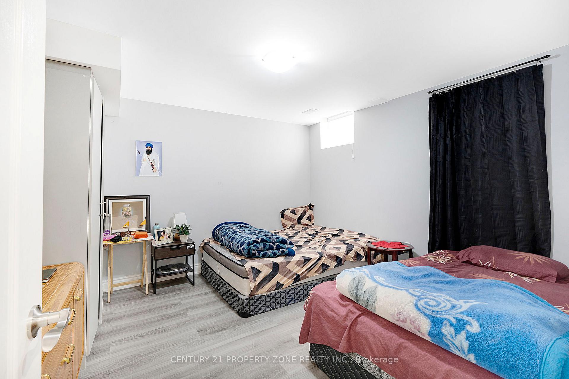 Photo 15 of 12 Ledgerock Road, Brampton, Bram East — HOMEH