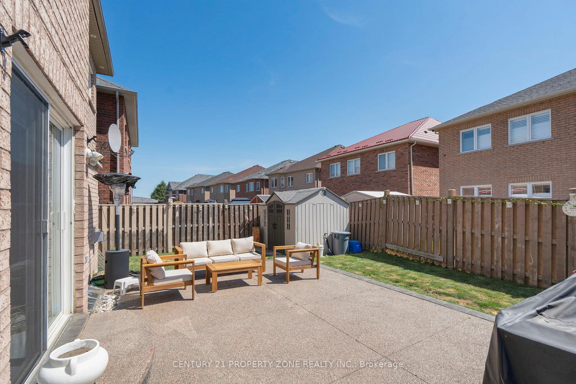Photo 18 of 12 Ledgerock Road, Brampton, Bram East — HOMEH