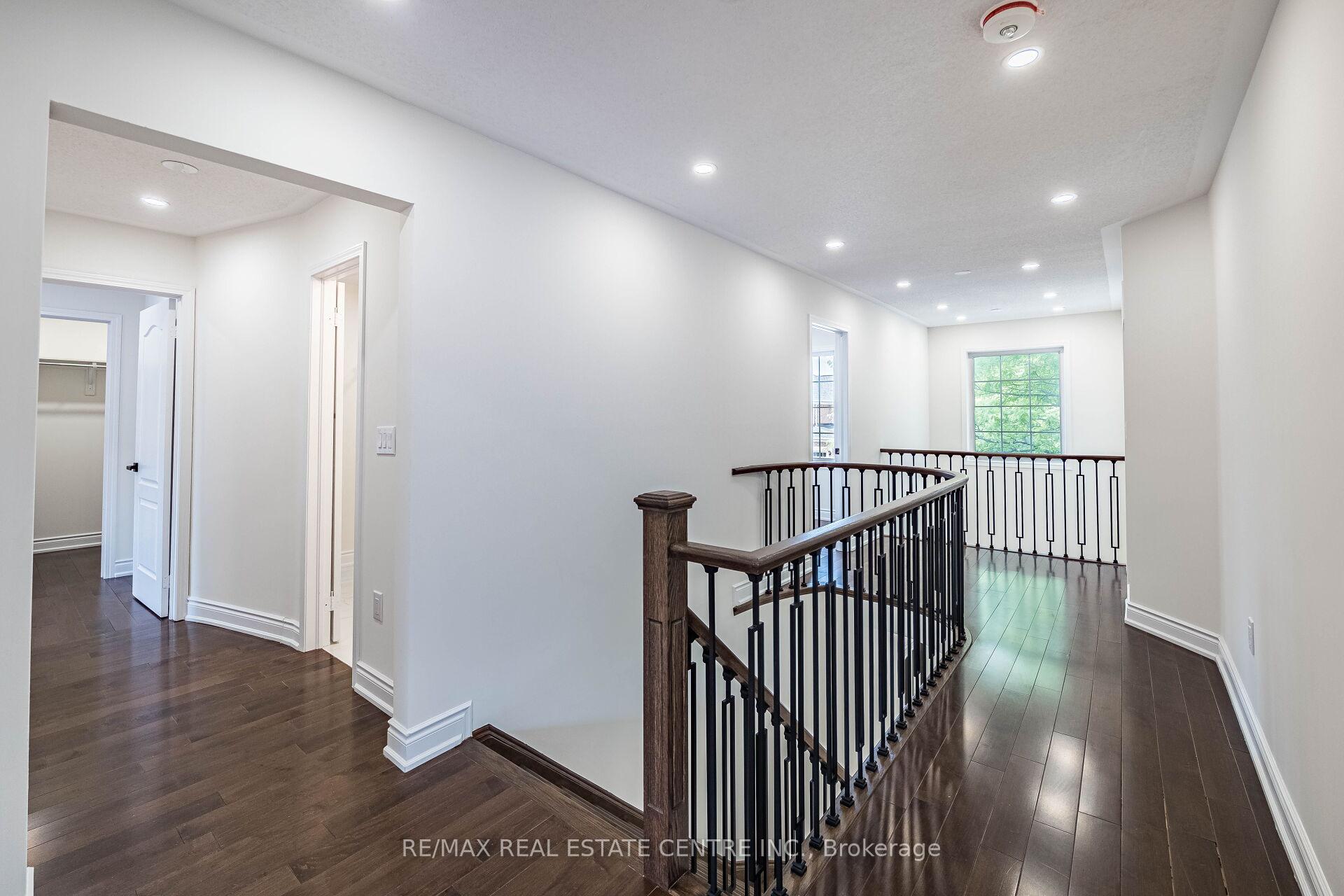 Photo 13 of 9 Sparta Drive, Brampton, Vales of Castlemore — HOMEH