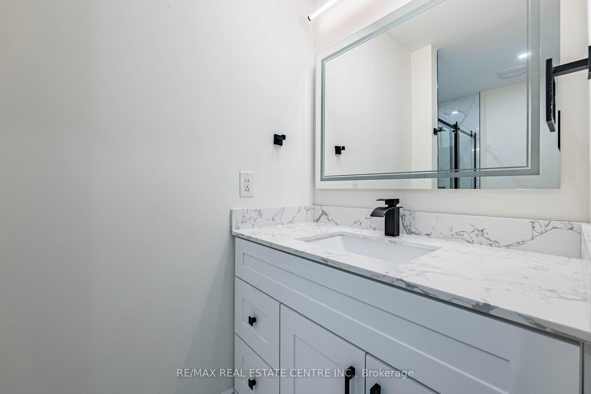 Photo 21 of 9 Sparta Drive, Brampton, Vales of Castlemore — HOMEH