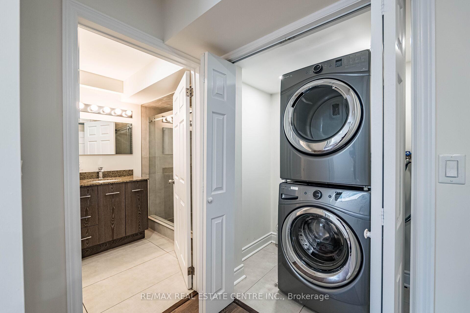 Photo 33 of 9 Sparta Drive, Brampton, Vales of Castlemore — HOMEH