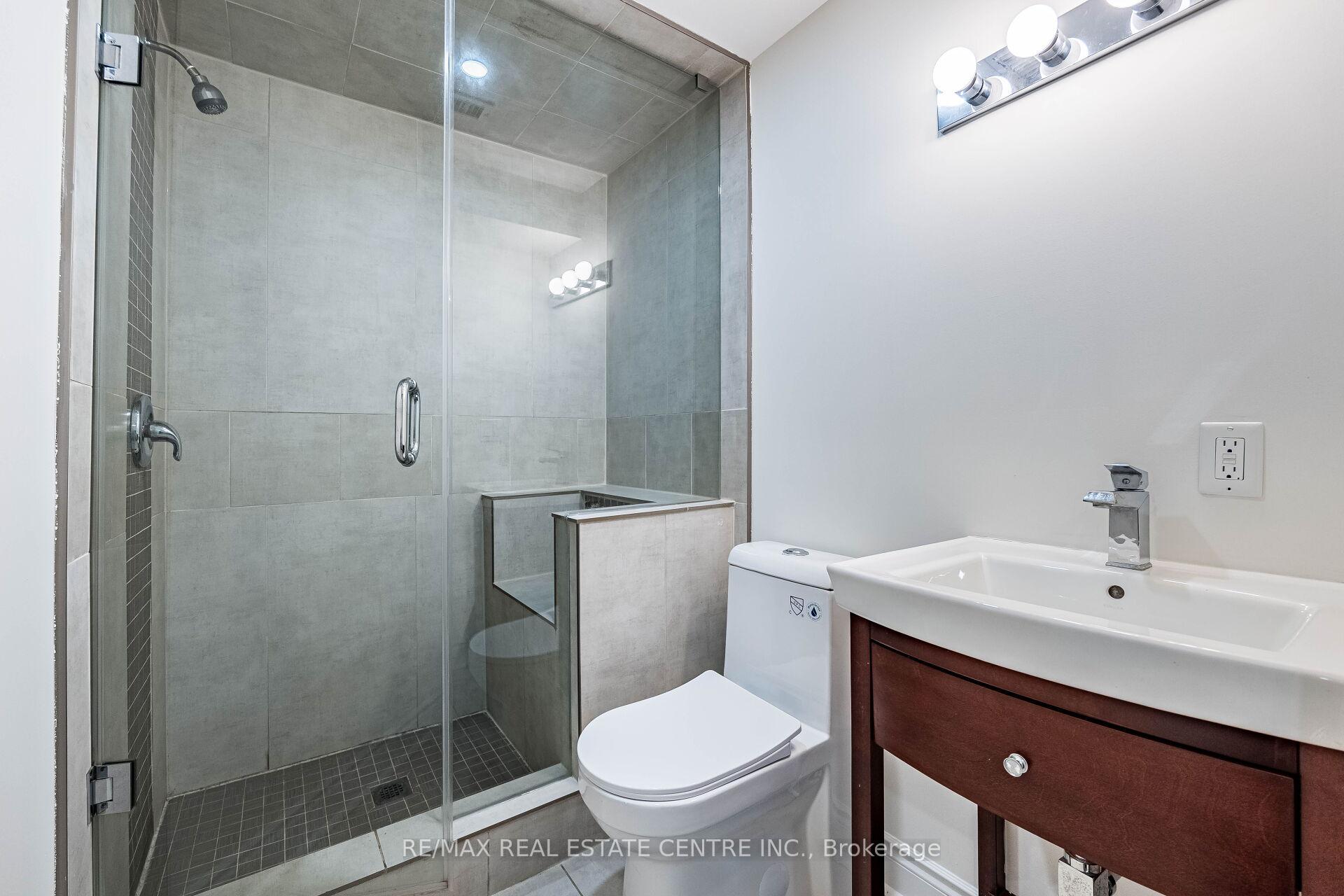 Photo 34 of 9 Sparta Drive, Brampton, Vales of Castlemore — HOMEH