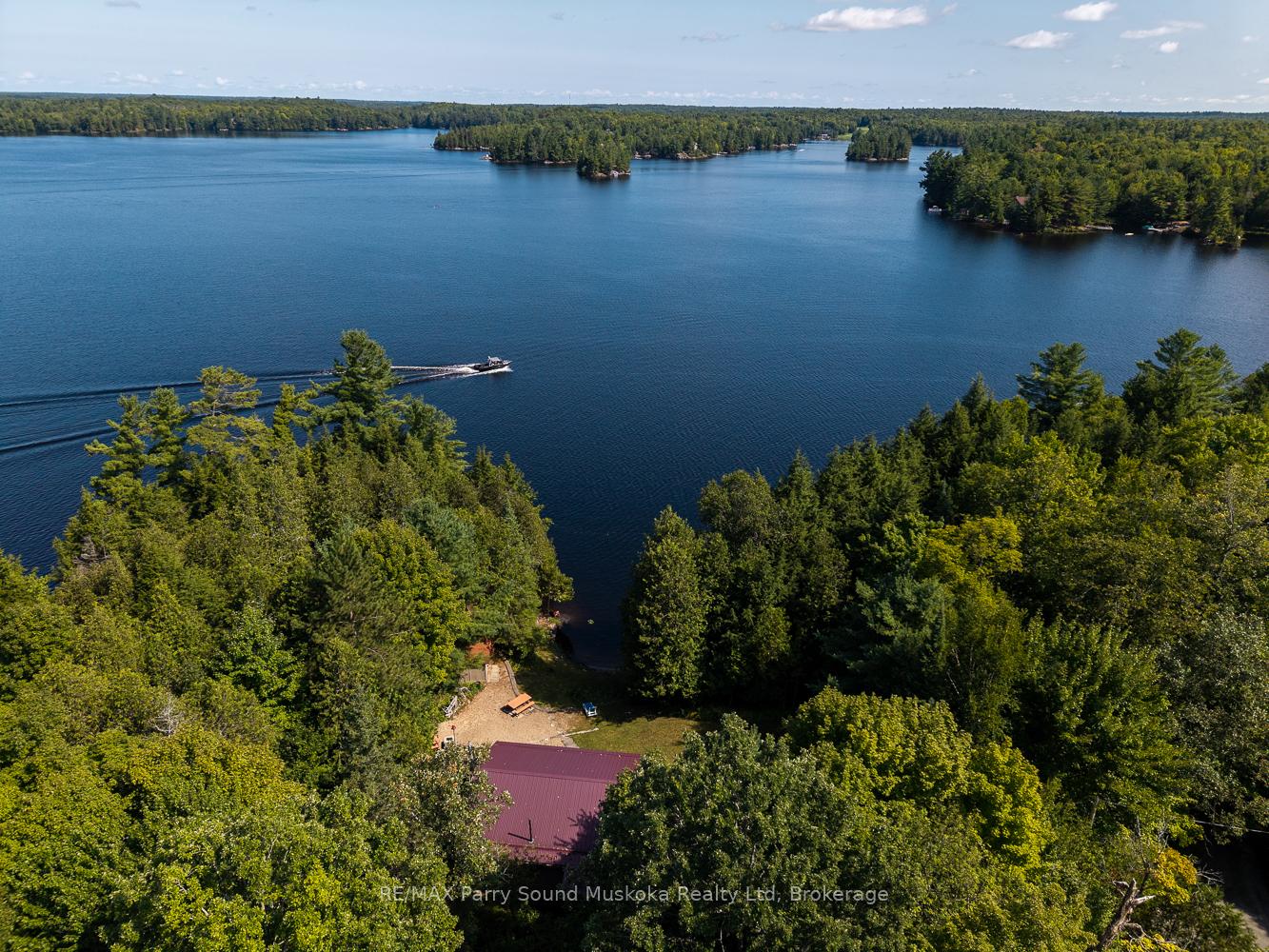 Photo 7 of 28 Stormy Point Road, McKellar — HOMEH