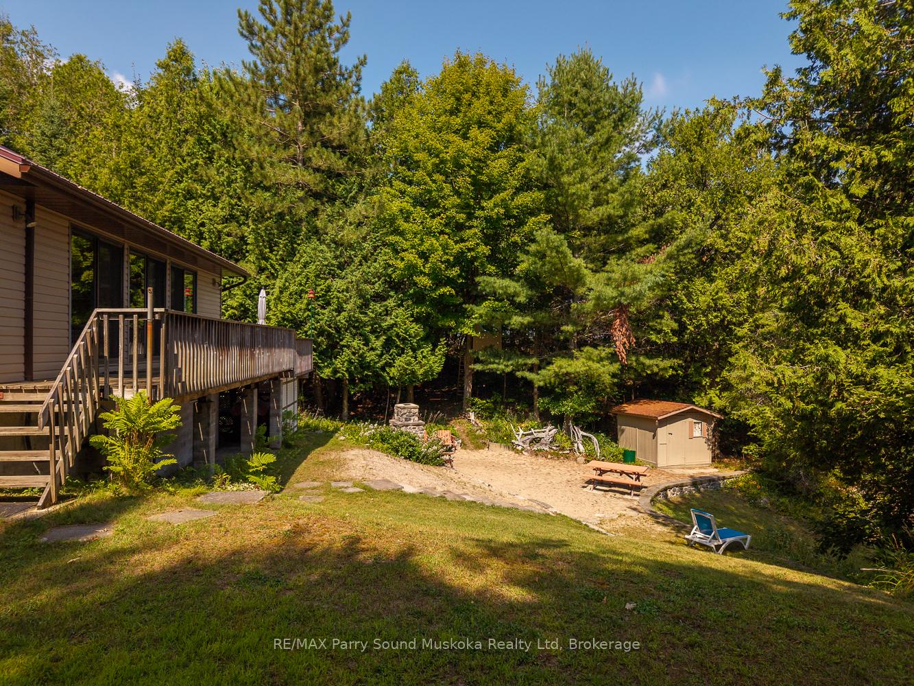 Photo 17 of 28 Stormy Point Road, McKellar — HOMEH